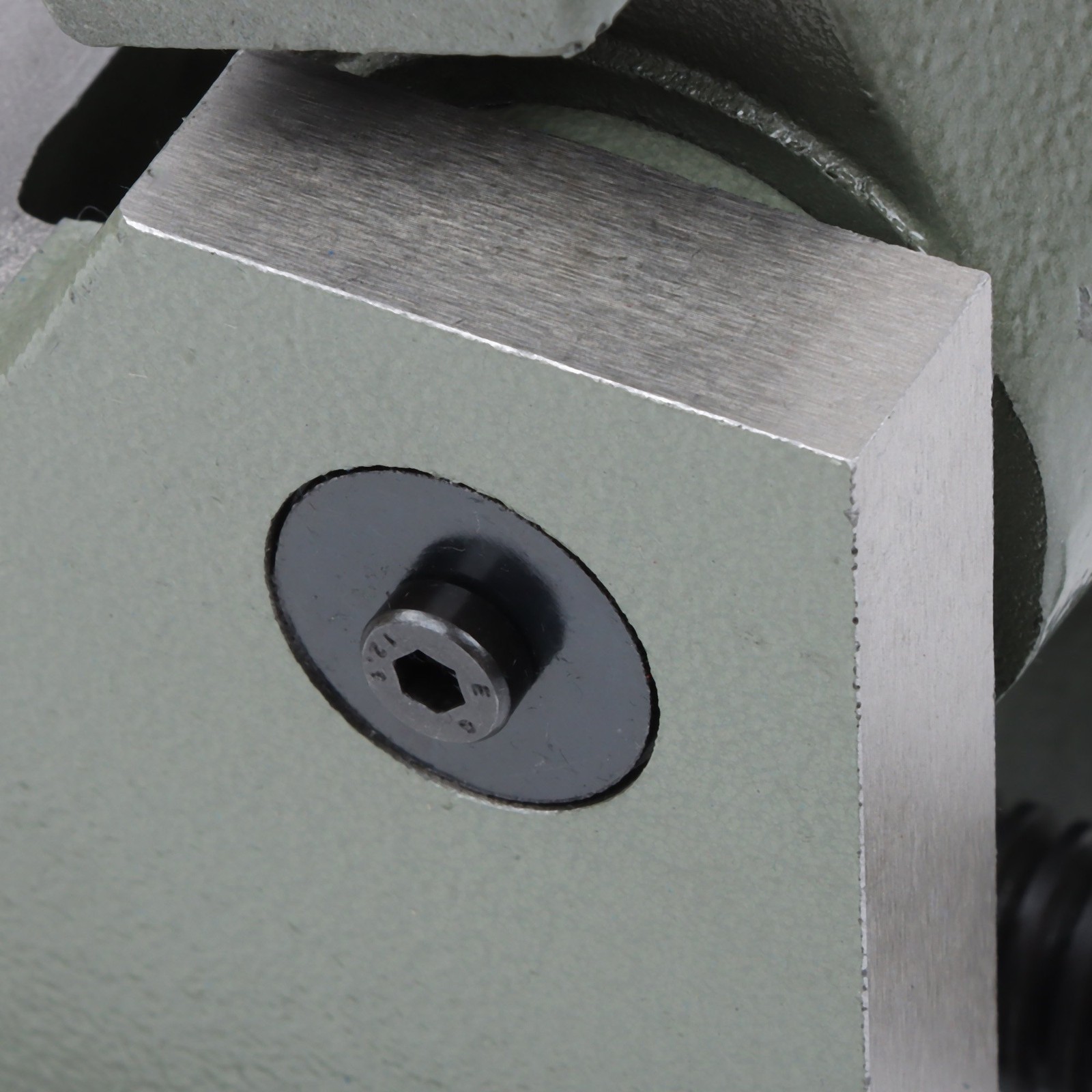 4″ Horizontal Vertical Machine Vise For Holding Shafts And Round Parts Hardened