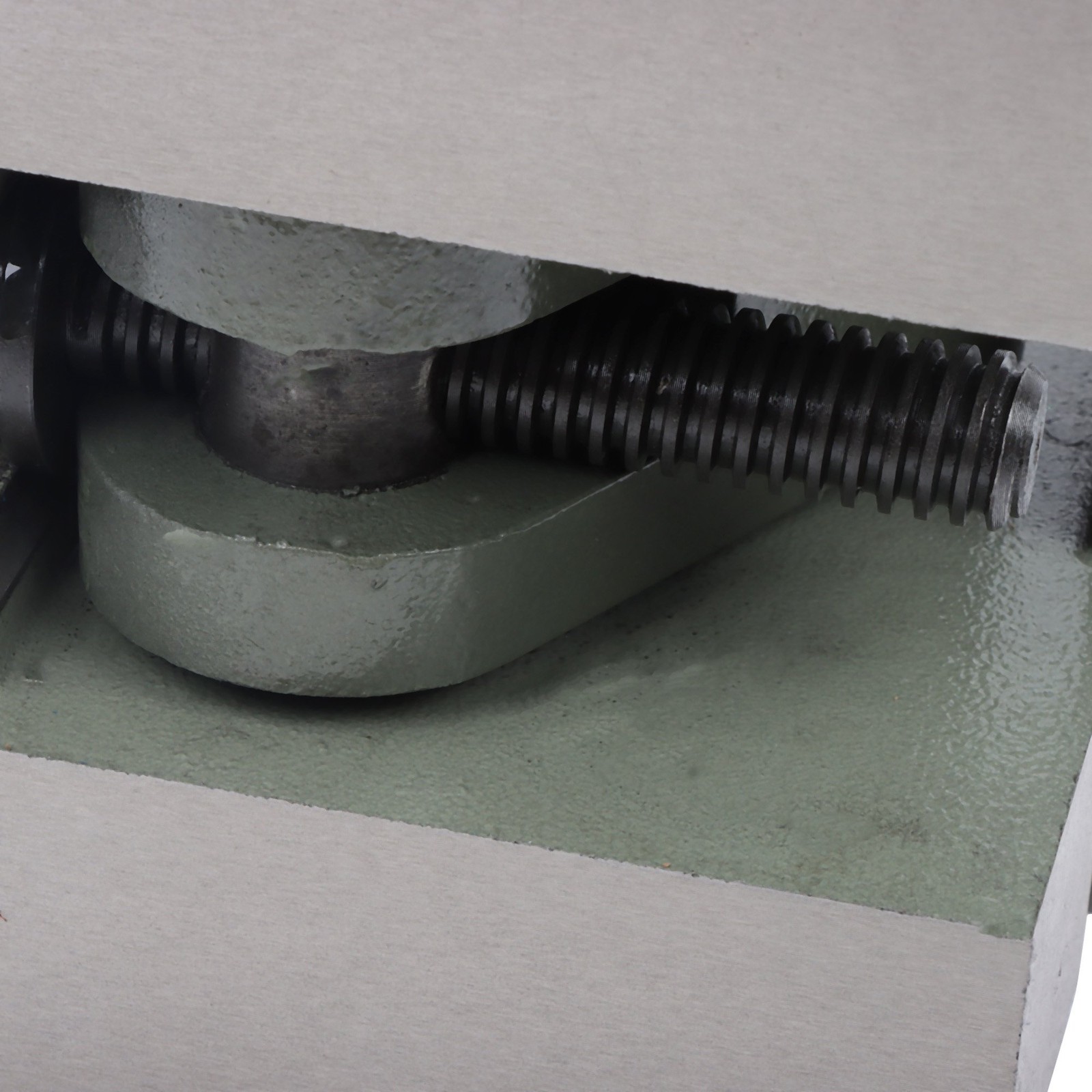 4″ Horizontal Vertical Machine Vise For Holding Shafts And Round Parts Hardened