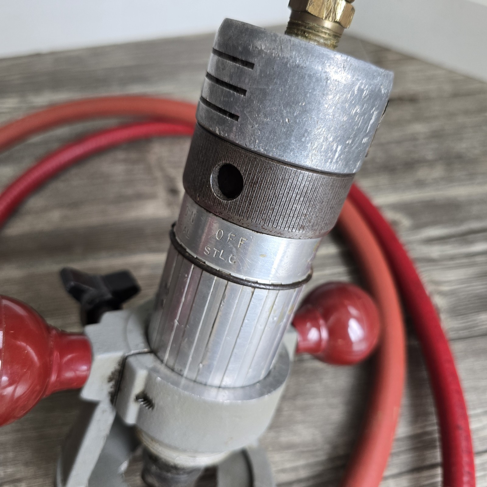 Sioux Tools 1982 Twist Throttle Router 1.5hp/20,000 RPM | Pneumatic Shop Owned