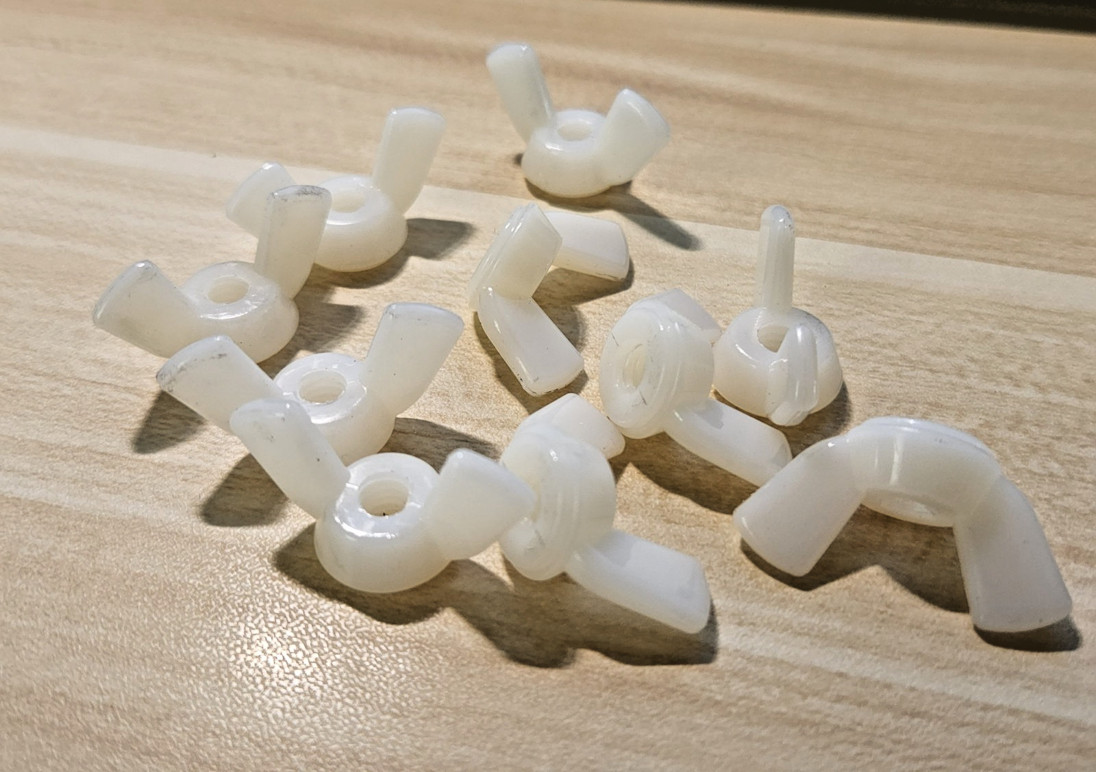 10 Pack 1/4-20 Nylon Wing Nuts – Off White(Natural Nylon Finish) WN1/4-20N