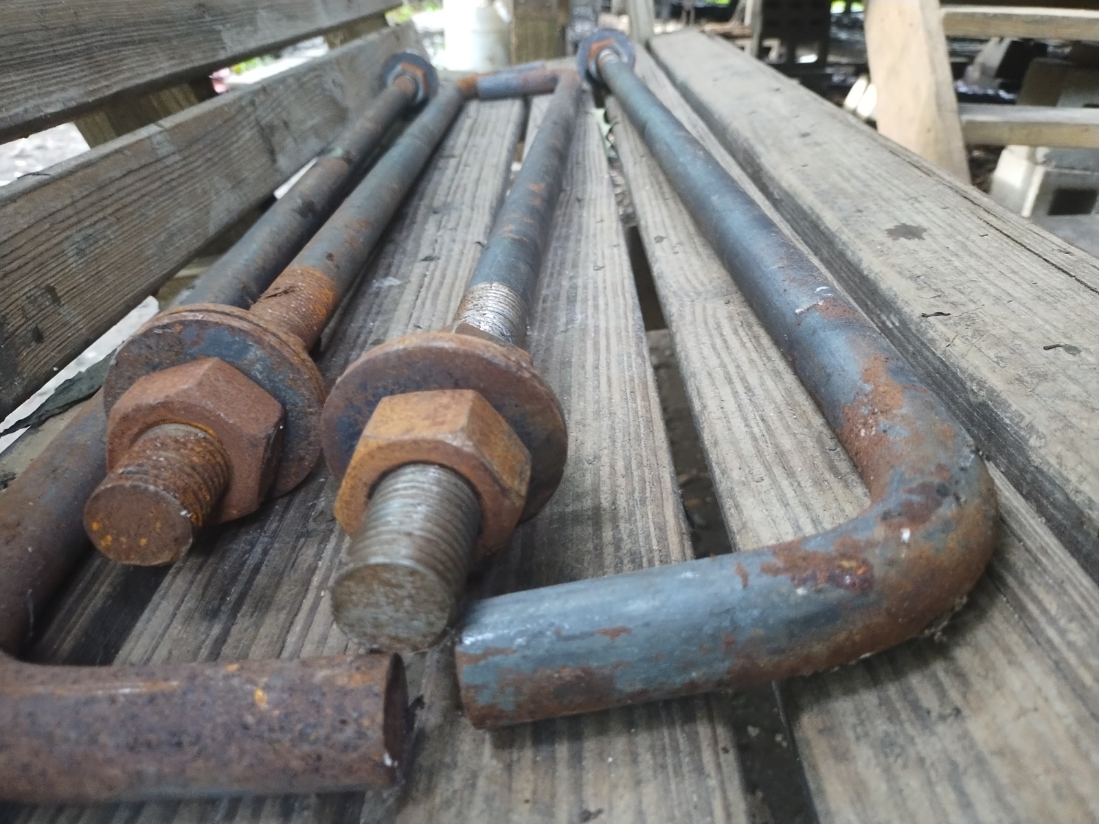 4 Pieces 36″ x 1″ Concrete J Bolt Anchor Street Light Pole Parking Lot