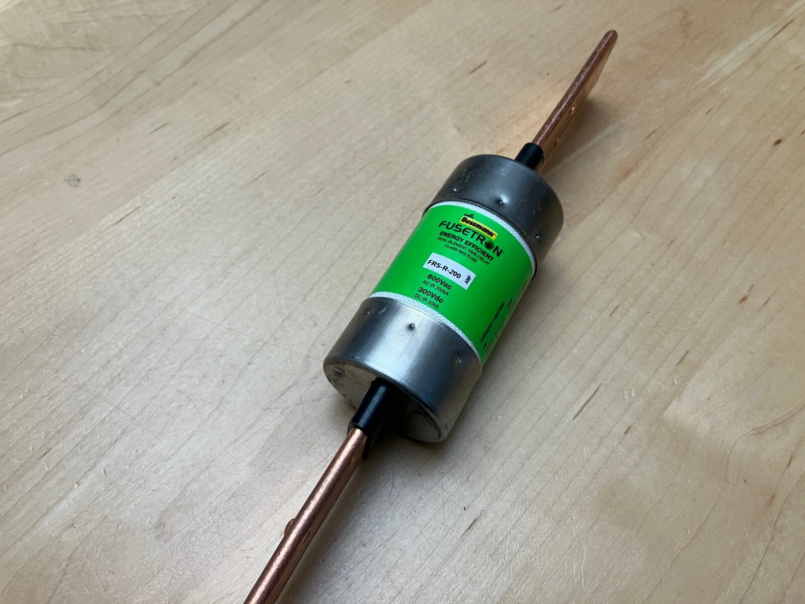Bussmann FRS-R-200 FRSR200 FRSR 200A 600V Fusetron Dual Element Time-Delay Fuse