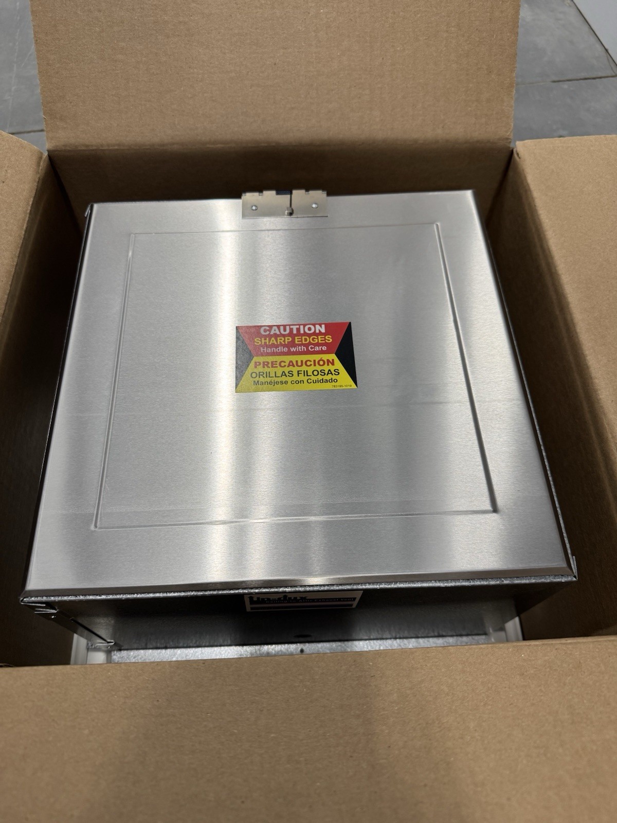 Up-Dux Ceiling Vent 14in x 7-1/4in Deluxe Standard w ADR Plastic New
