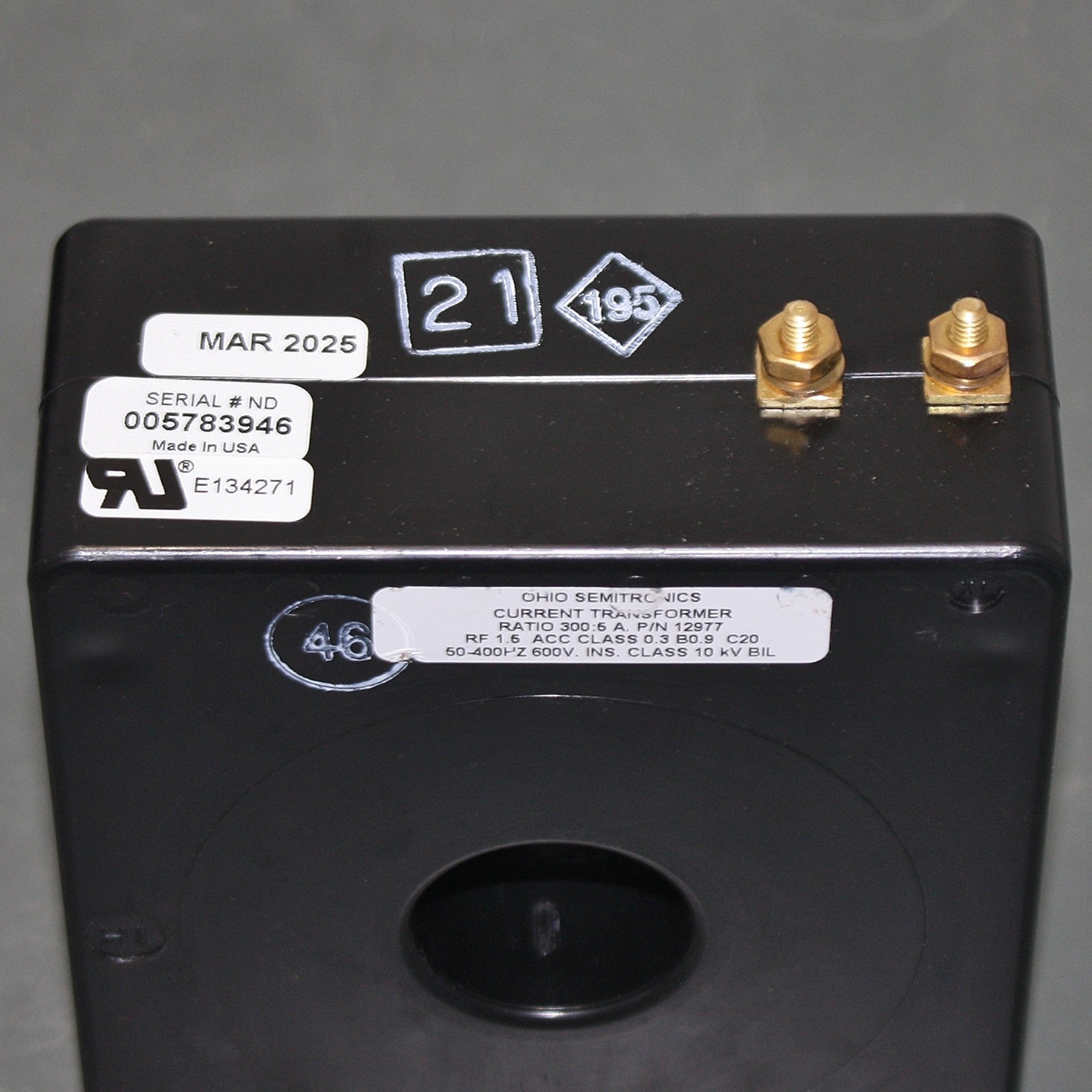 Ohio Semtronics Current Transformer 12977, 300:5, Class 0.3 B0.9, C20, 600V