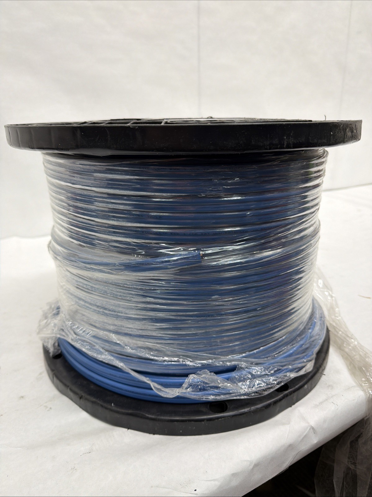 Romex SIMpull 1000-ft 3 Conductor Copper Residential Wire Cable Blue
