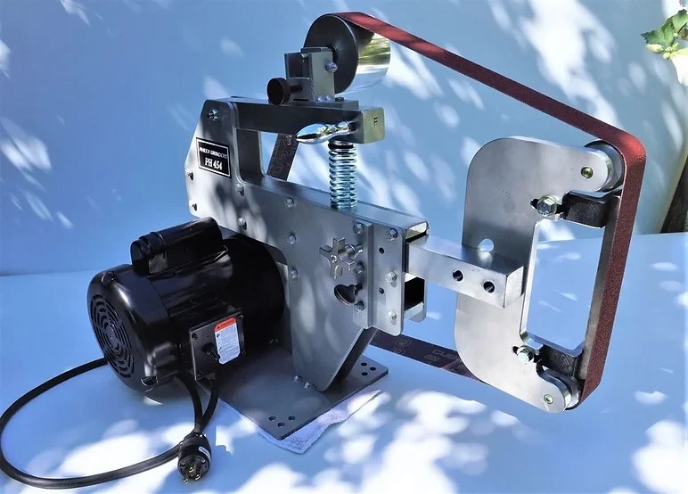 belt grinder tracking mechanism