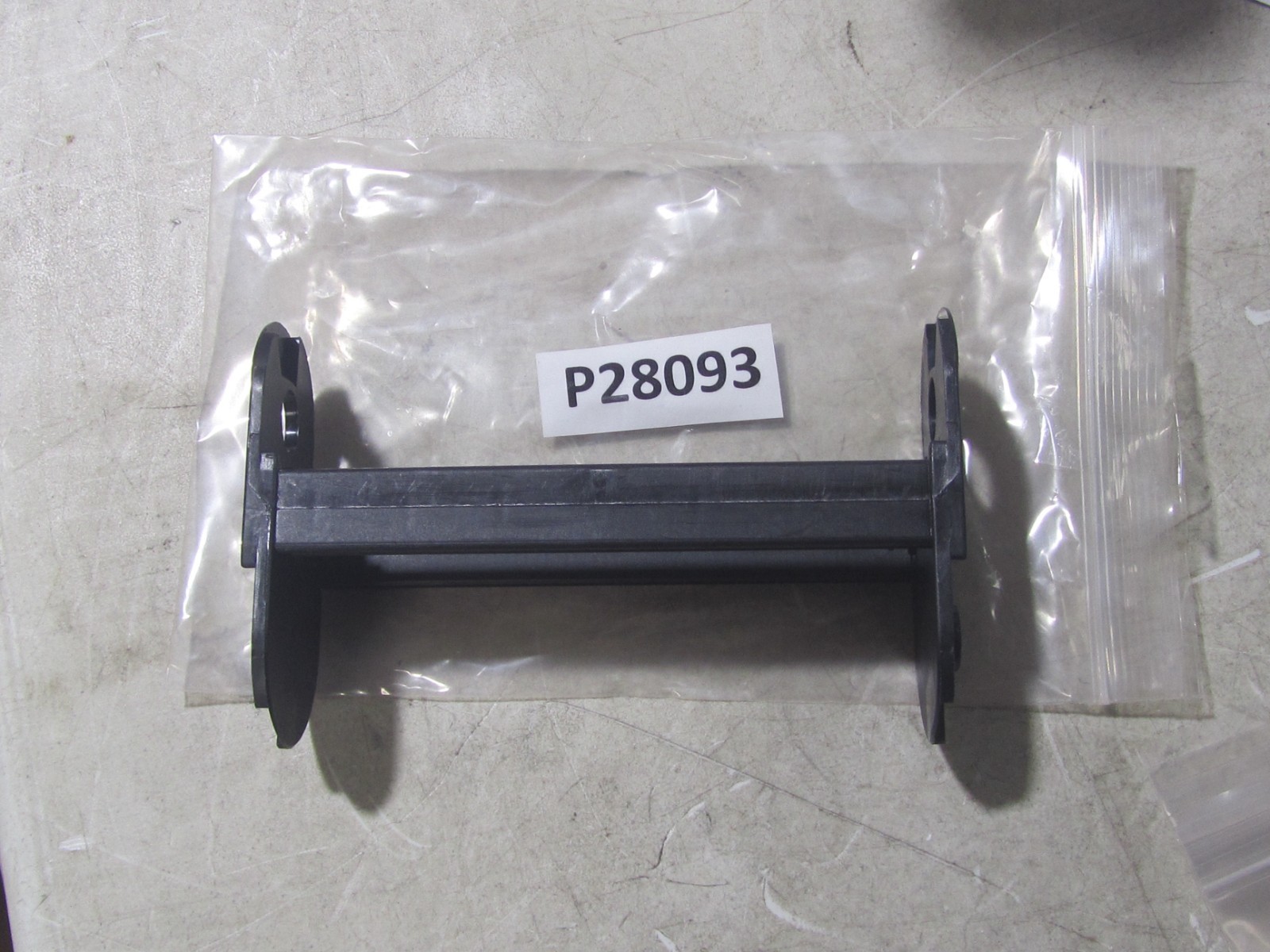 NEW GENUINE OEM NiftyLift P28093 Tracking Link