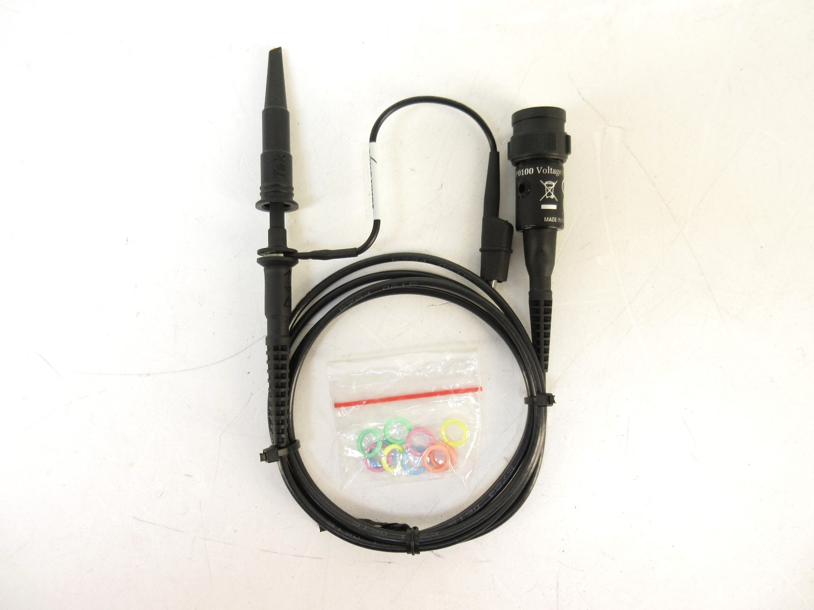 Tektronix TPP0100 100 MHz, 10X, 1M ohms/13pF Passive Voltage Probe
