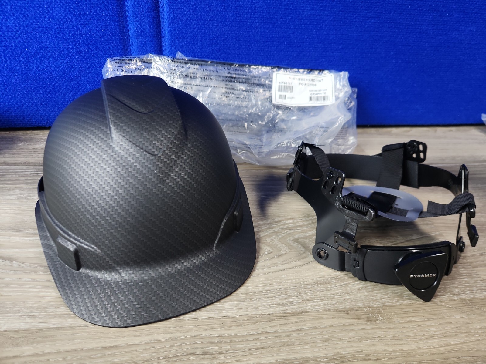 PYRAMEX RIDGELINE HARD HAT GRAPHITE PATTERN BLACK CAP STYLE CONSTRUCTION HP44117