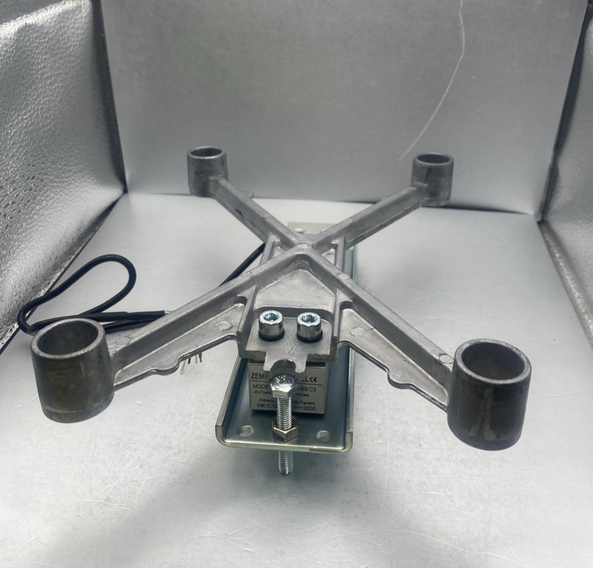 ZEMIC NTEP L6D 35kg C3 0.4B load cell IP65 With Cable Ava Weight 334pcs40 part