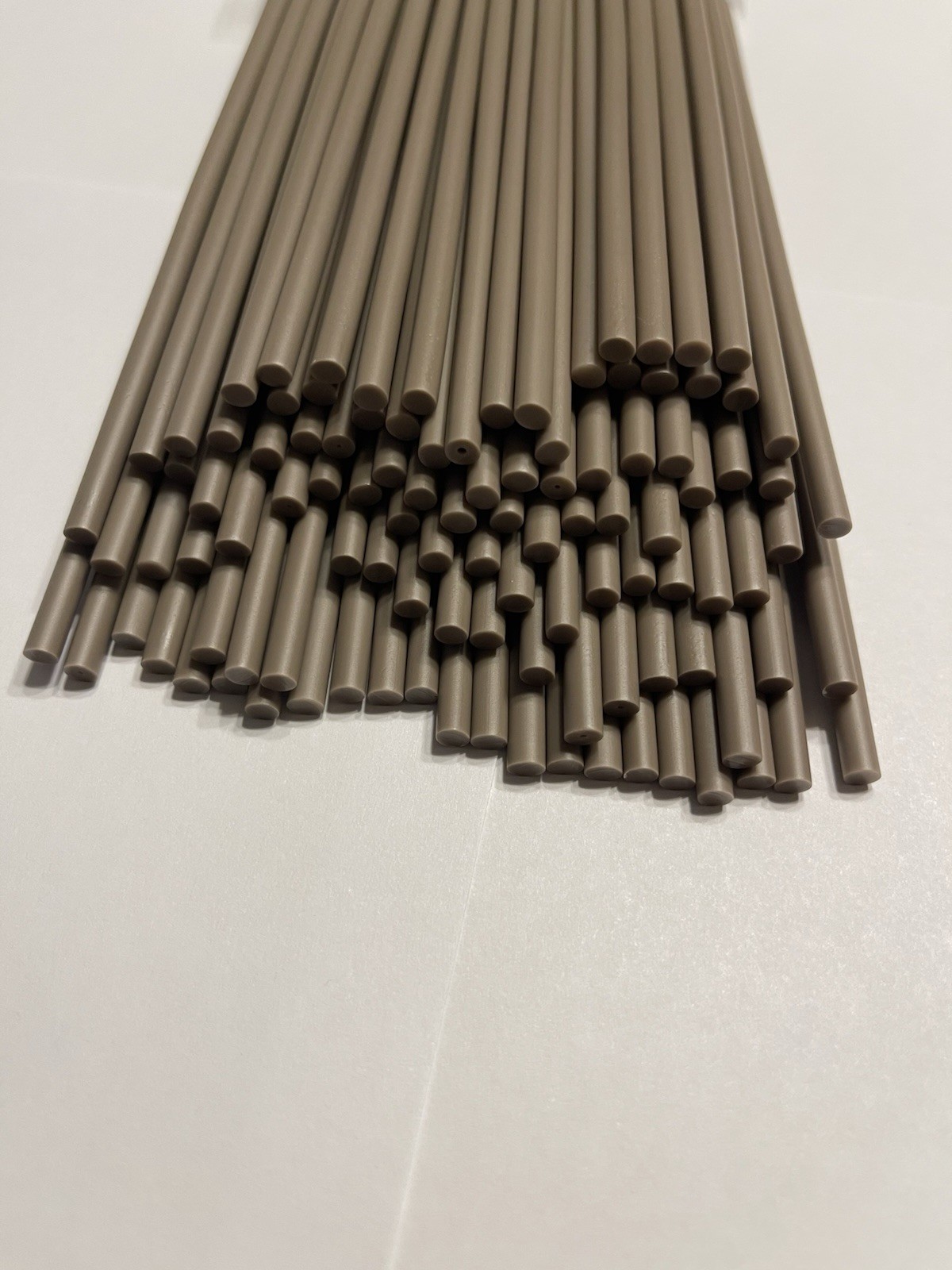 HDPE Polyethylene Plastic Welding Rods- 20pk (12in x 4mm 5/32″ BROWN TAN) Repair
