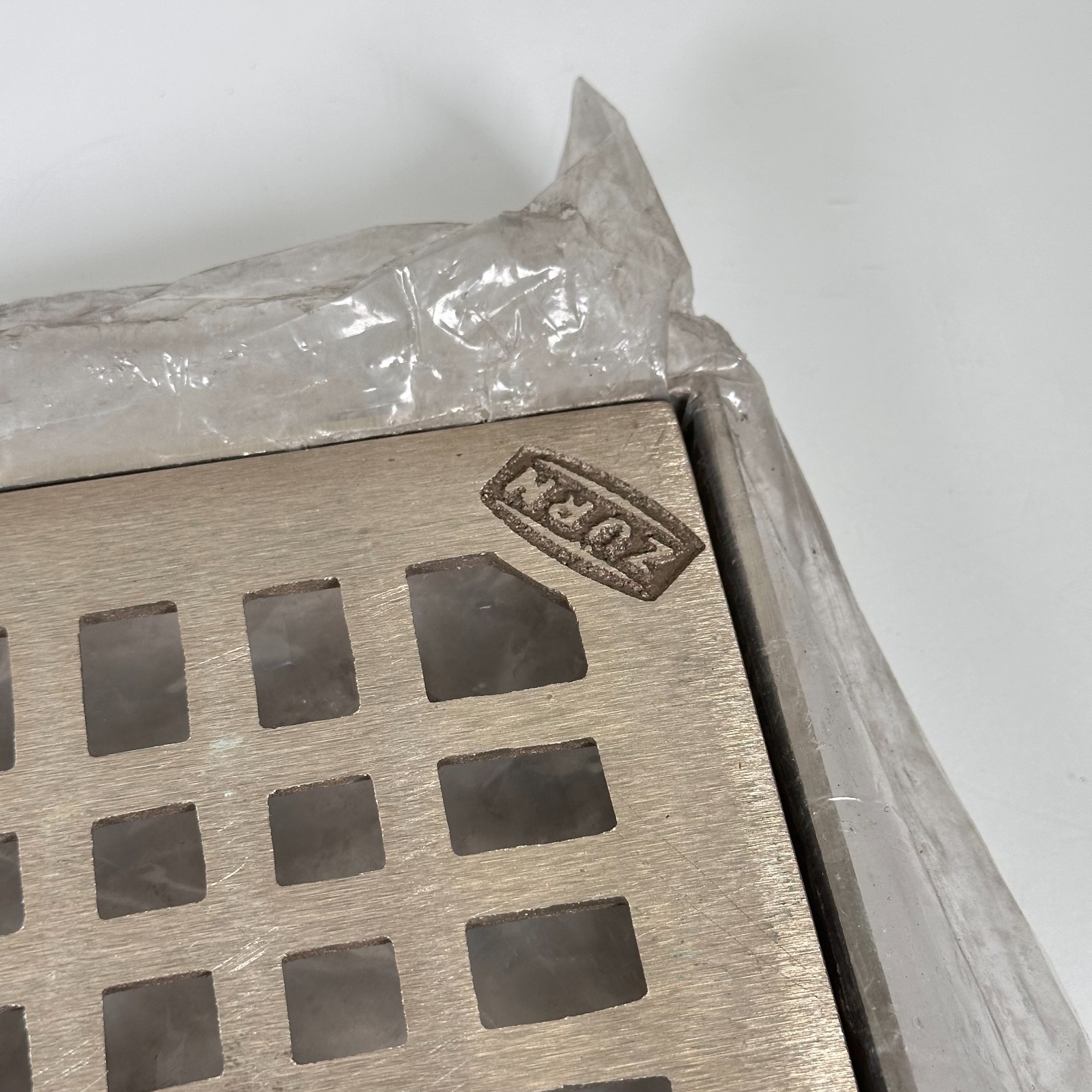 (NEW) ZURN 67107-001 12″x 12″ Full Floor Drain Grate Frame ZN1900 ZN1901 ZN1902