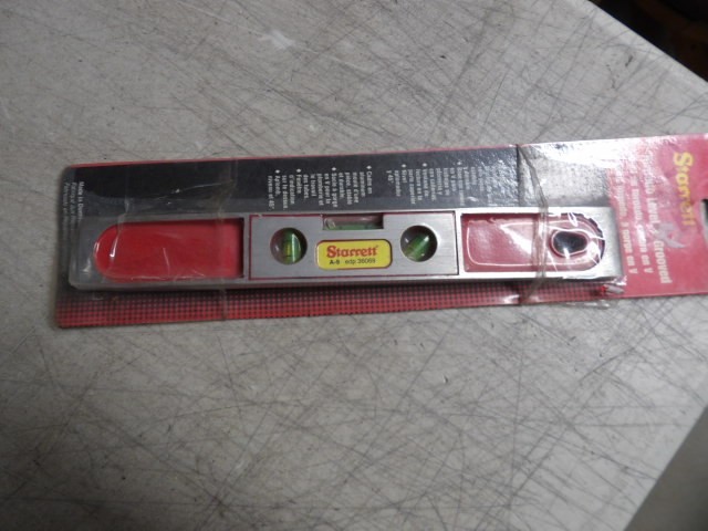 STARRETT #A-9 Torpedo 9-Inch Cast Aluminum Level Plumb, Level, 45′. NOS