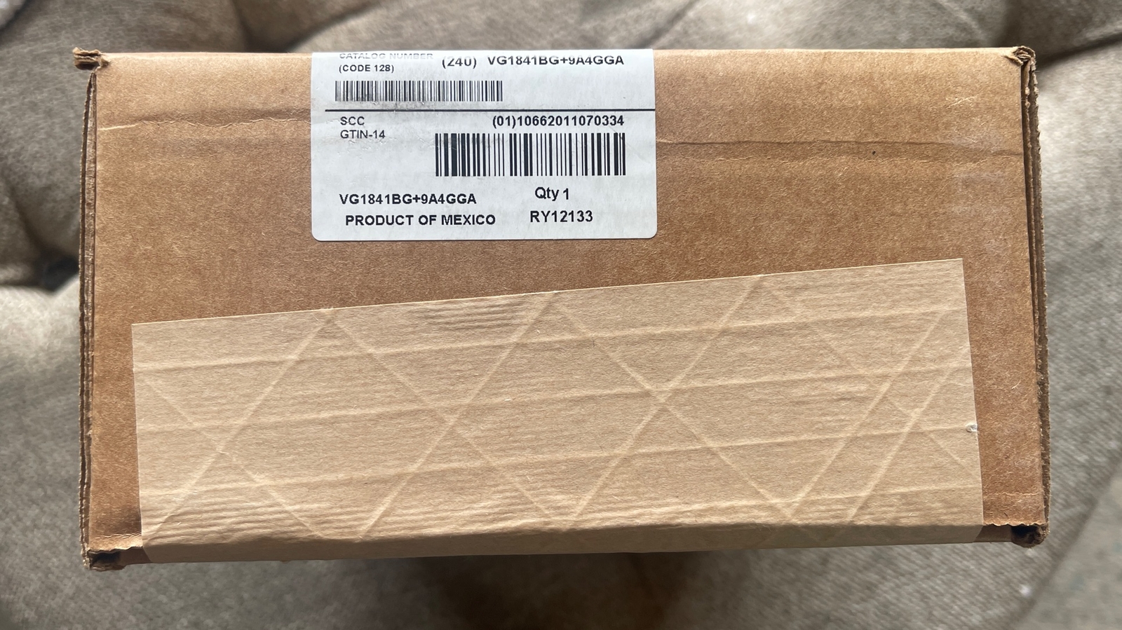 JOHNSON CONTROLS 3 WAY CONTROL VALVE 1/2 ” VG1841BG+9A4GGA (NEW IN BOX)
