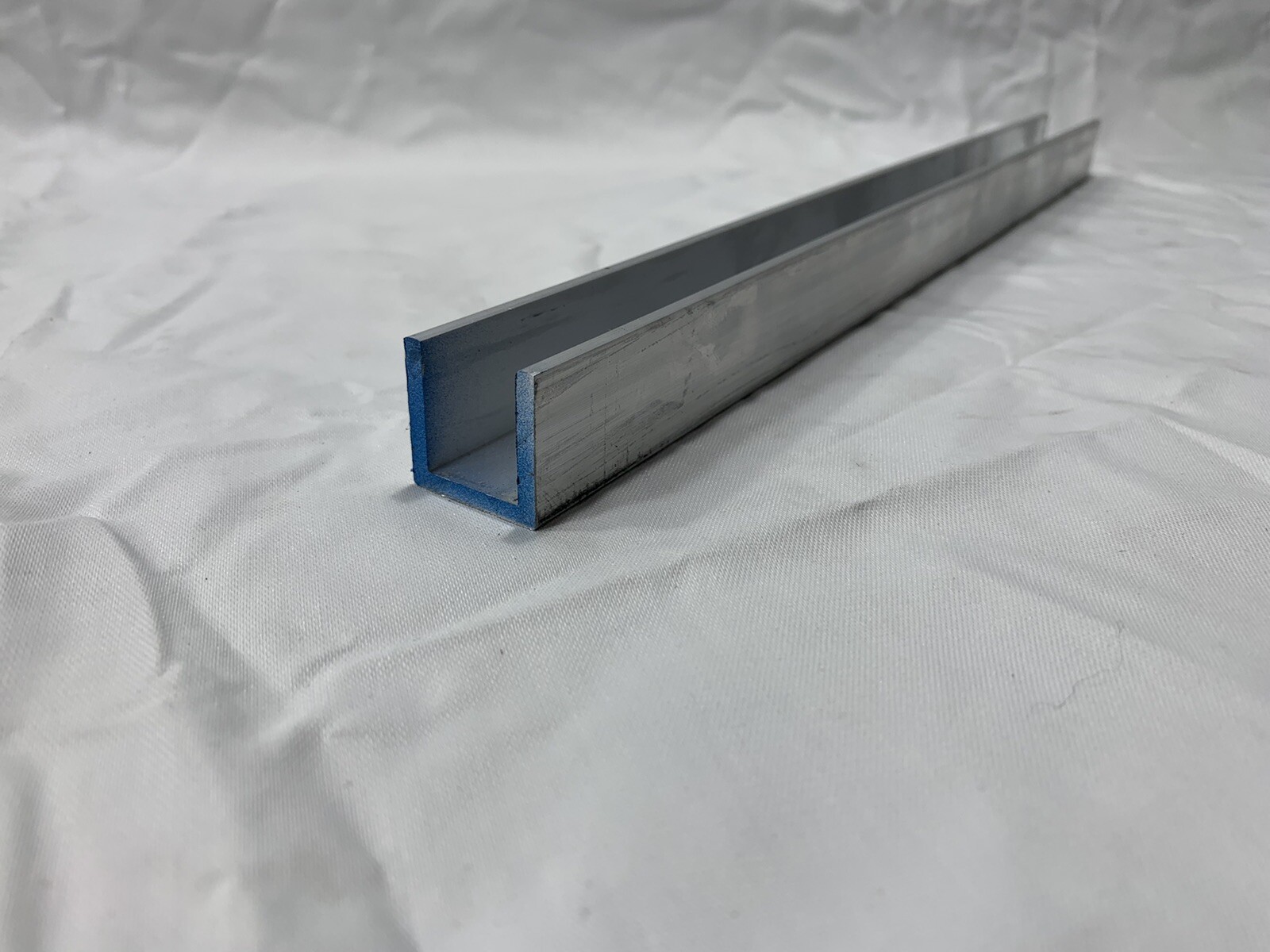 1″ X 1” X 1/8″ X 14″ Long Aluminum Channel 6063-T52 Aluminum Channel￼