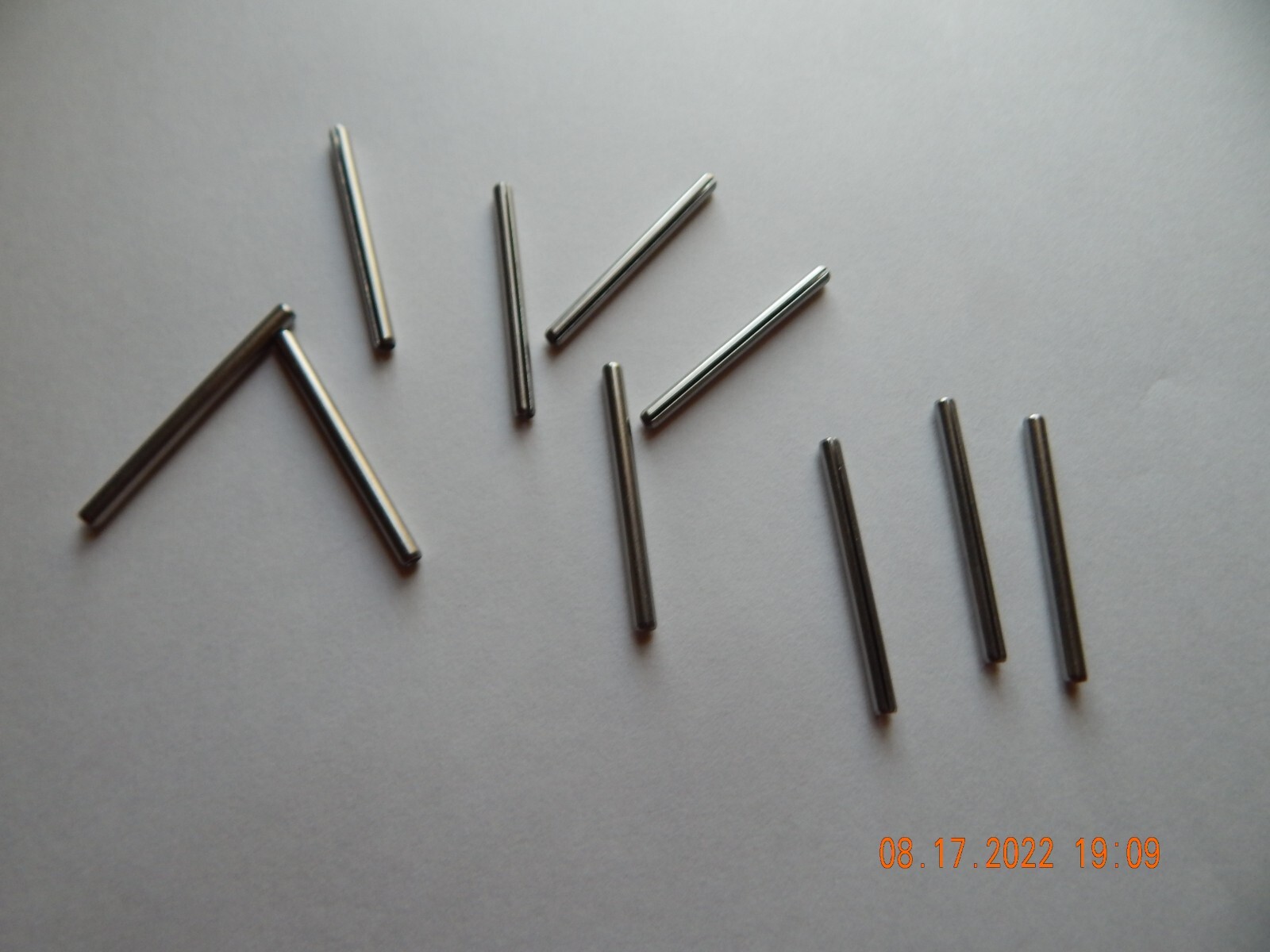 STAINLESS STEEL ROLL PINS. 5/32 x 2″ , 18-8 , 10 PCS. NEW