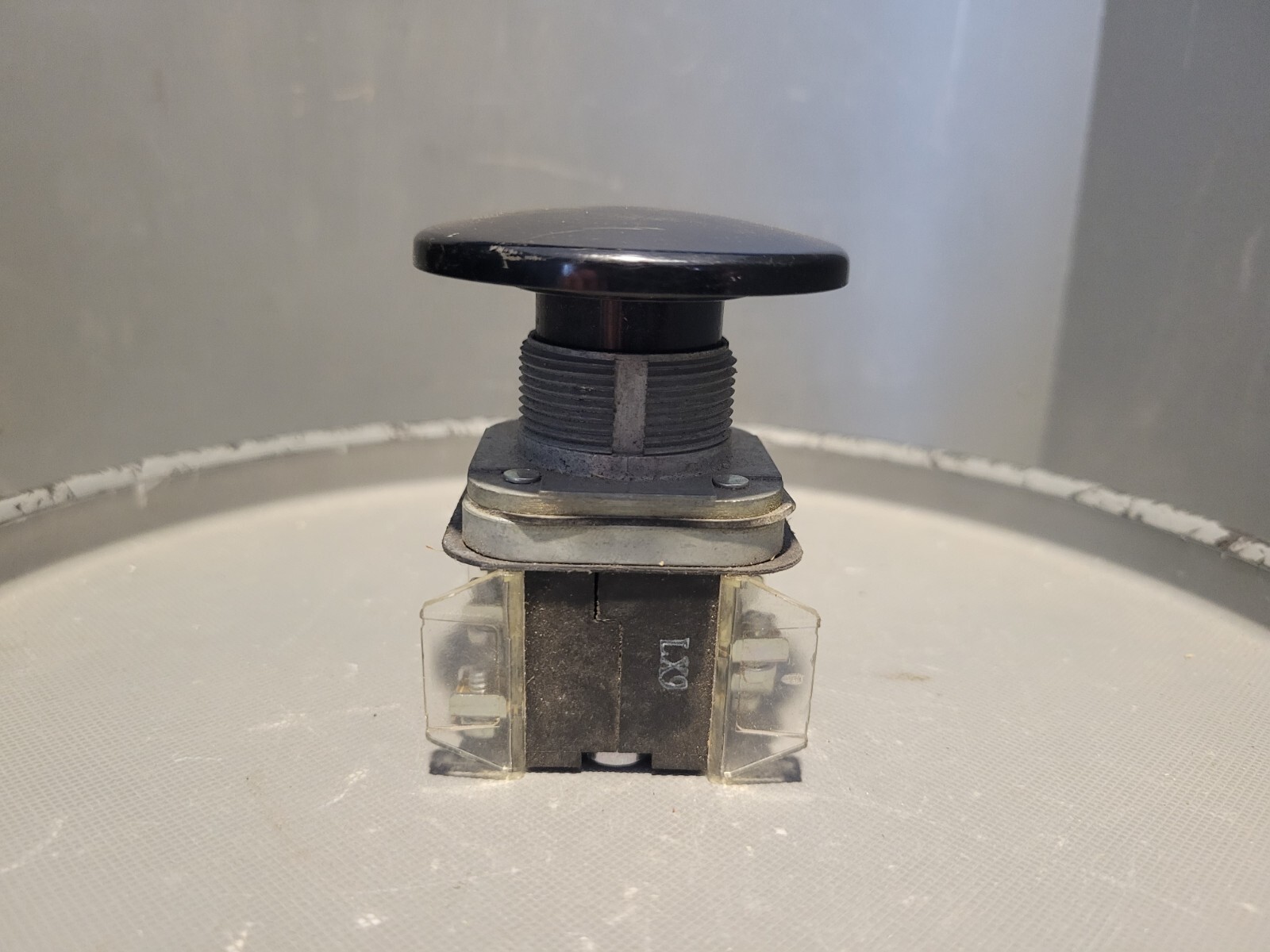 Allen Bradley Mushroom Head Pushbutton, Black, Series T, 800T-D