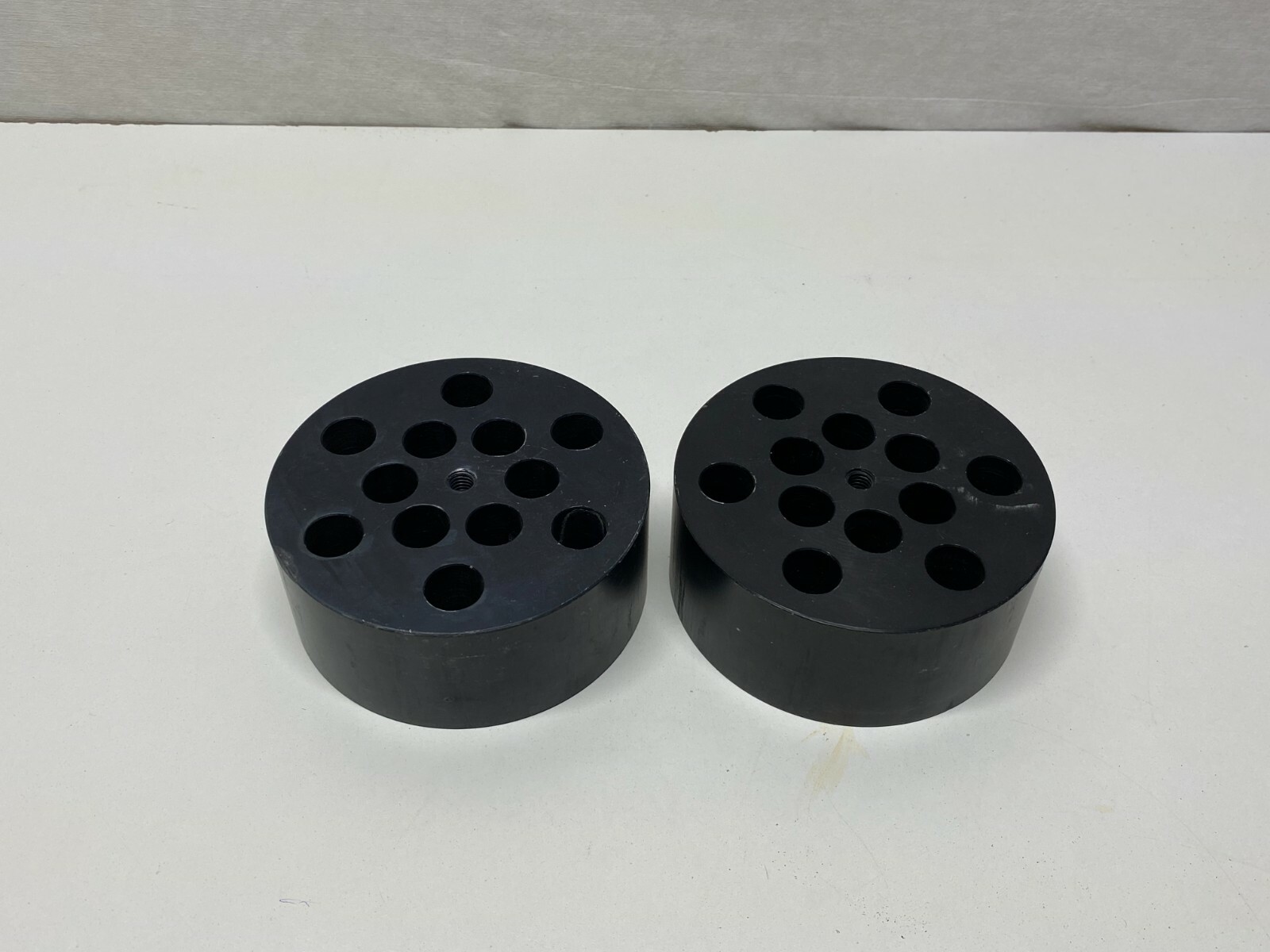 K18: Lot of 4 Centrifuge Rotor Adapters – No Brand or Model #