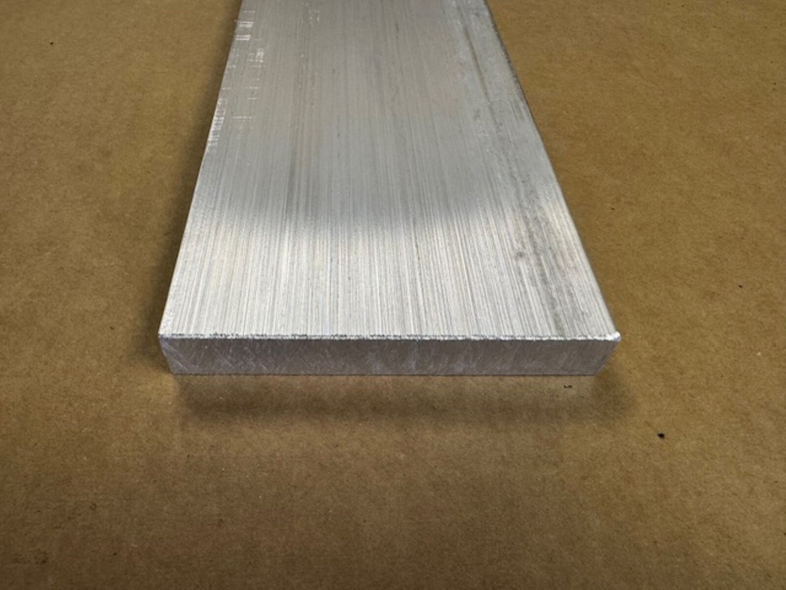 3/4″ X 5″ 6061 Aluminum Flat Bar x 20″ Long, Solid Mill Stock, 6061-T6511 Alum