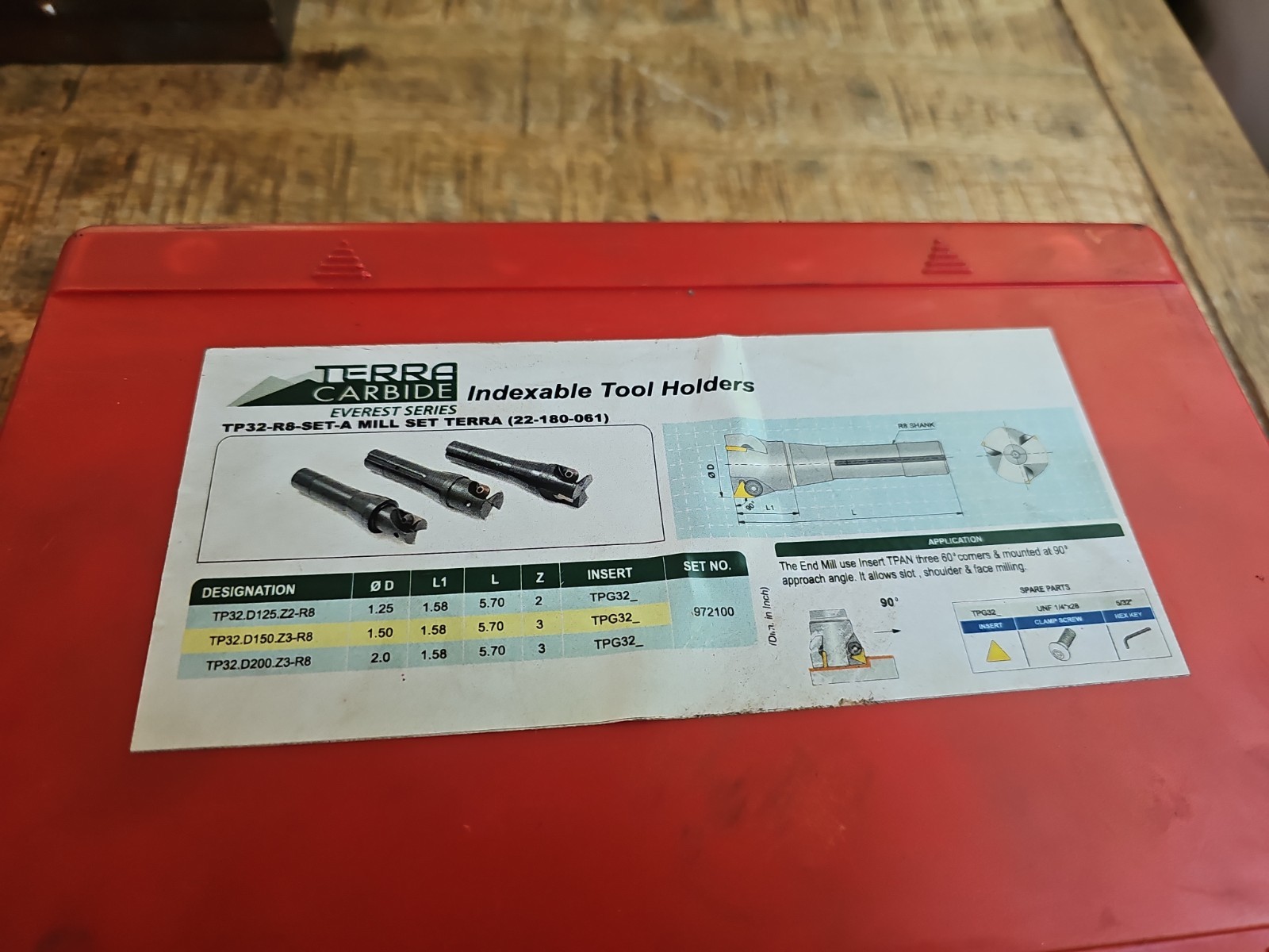 Terra Carbide R8 Shank Indexable 1-1/2 End Mill 1.50 in Diameter Milling Cutter