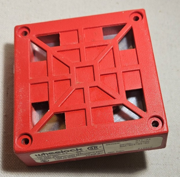 Wheelock 31T-24 Red Horn 24VAC