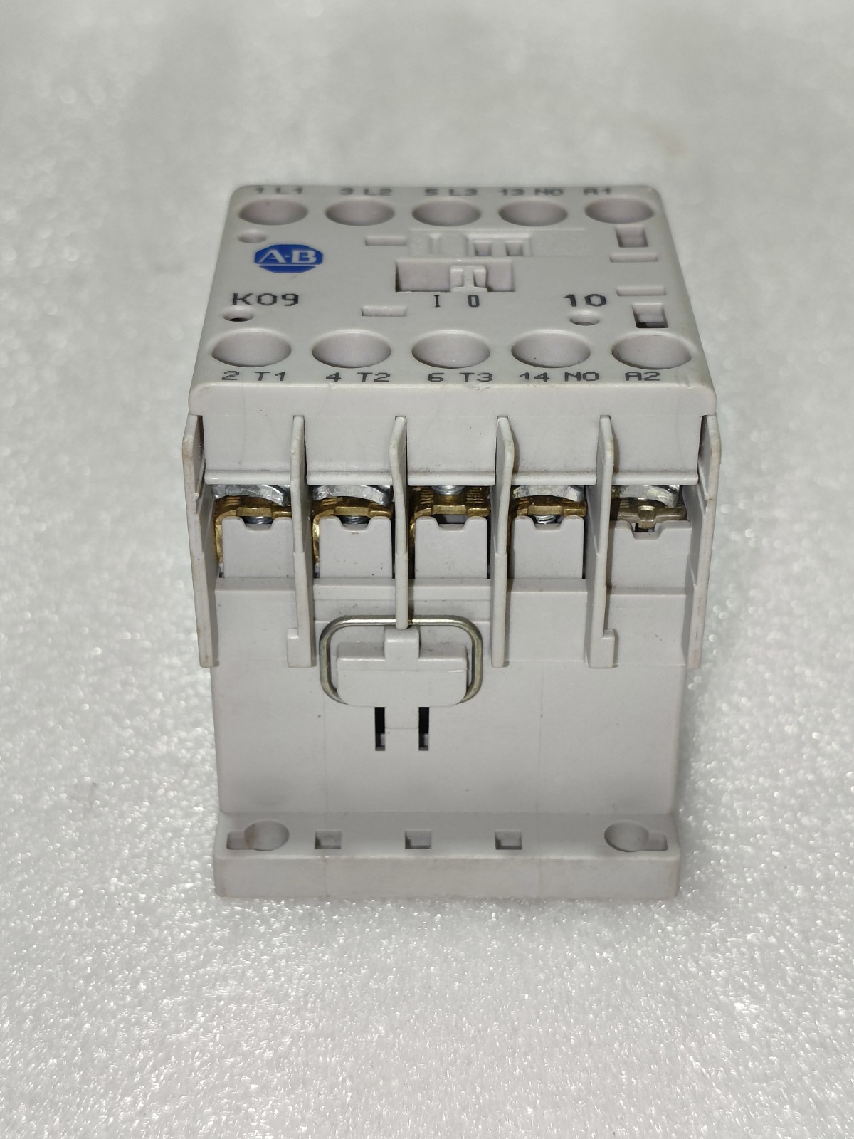 ALLEN-BRADLEY 100-K09*10 SER A CONTACTOR 20A PACK OF 5 PCS FREE FAST