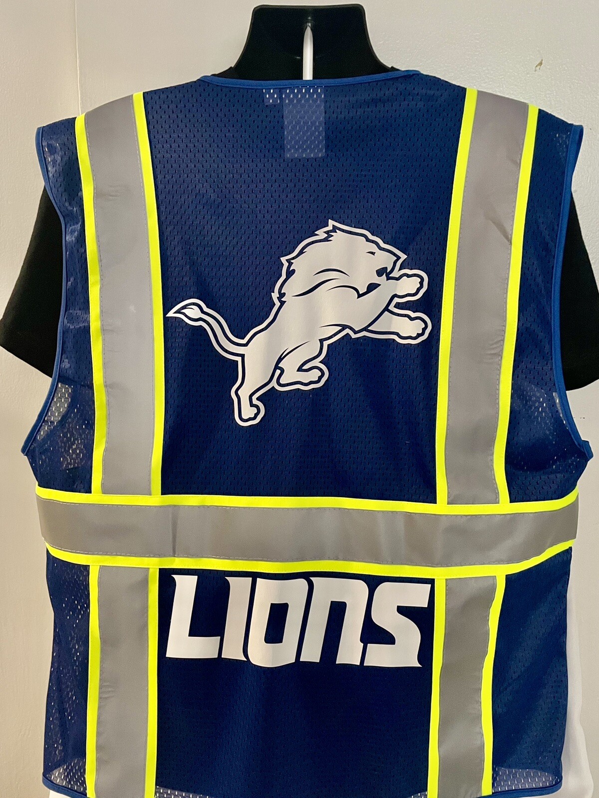 🏈🦺DETROIT LIONS REFLECTIVE SAFETY PPE VEST W/REFLECTIVE LOGO M/L/XL/2X/3X/4XL