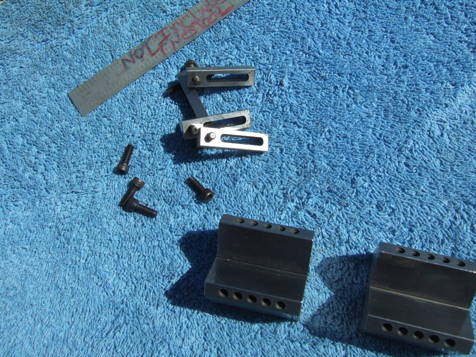 V BLOCKS GA1 2 OF4 CLAMPS USED TOOLMAKER MACHINIST MADE CLEAN VINTAGE OLD TOOLS