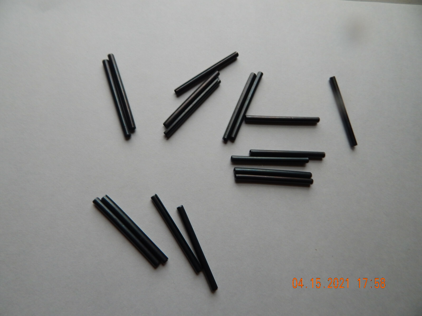 ROLL PINS 5/32 x 2″ CARBON STEEL 20 PCS. NEW