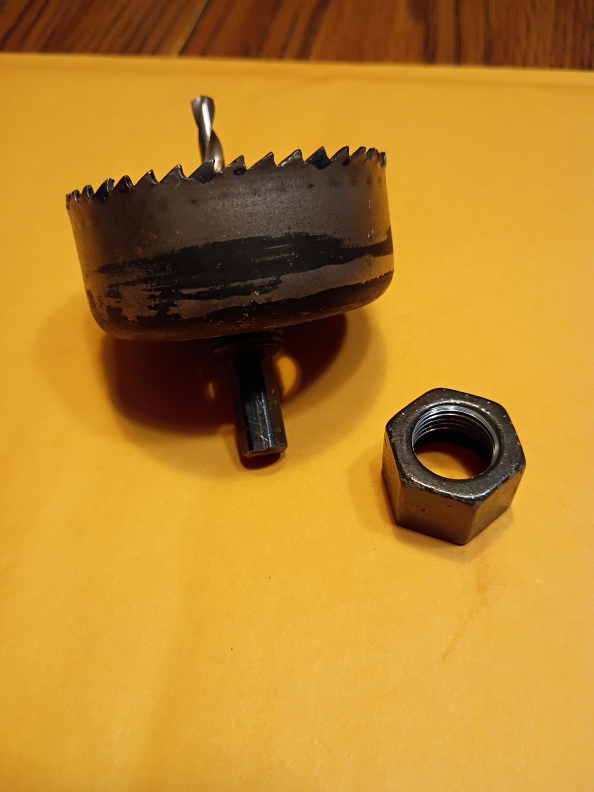BI-METAL HOLE SAW 2-1/4” 57MM Made In USA Vintage Threaded Nut Top