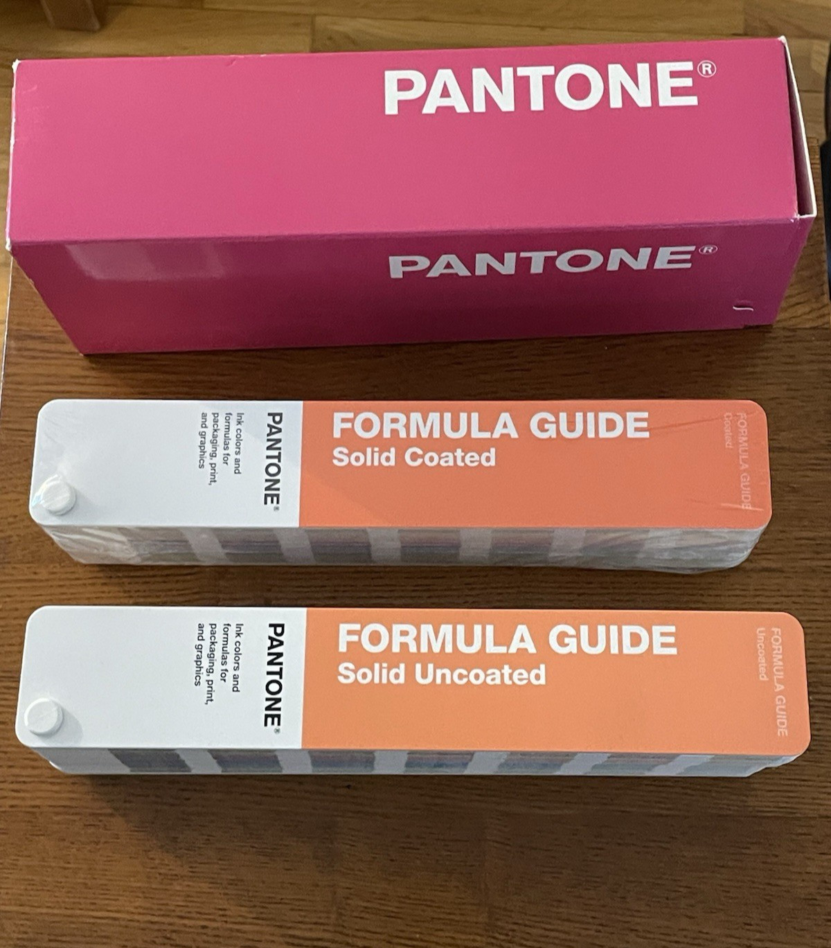 Pantone Solid Coated and Uncoated Pair – Brand New Unused