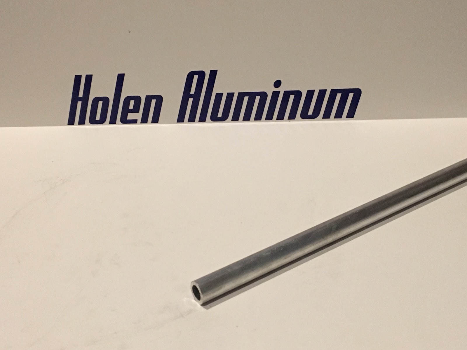 3″ OD x 2-3/4″ ID x 12″ x 1/8″ Wall 6061 Aluminum Round Tube 3″OD x .125 wall