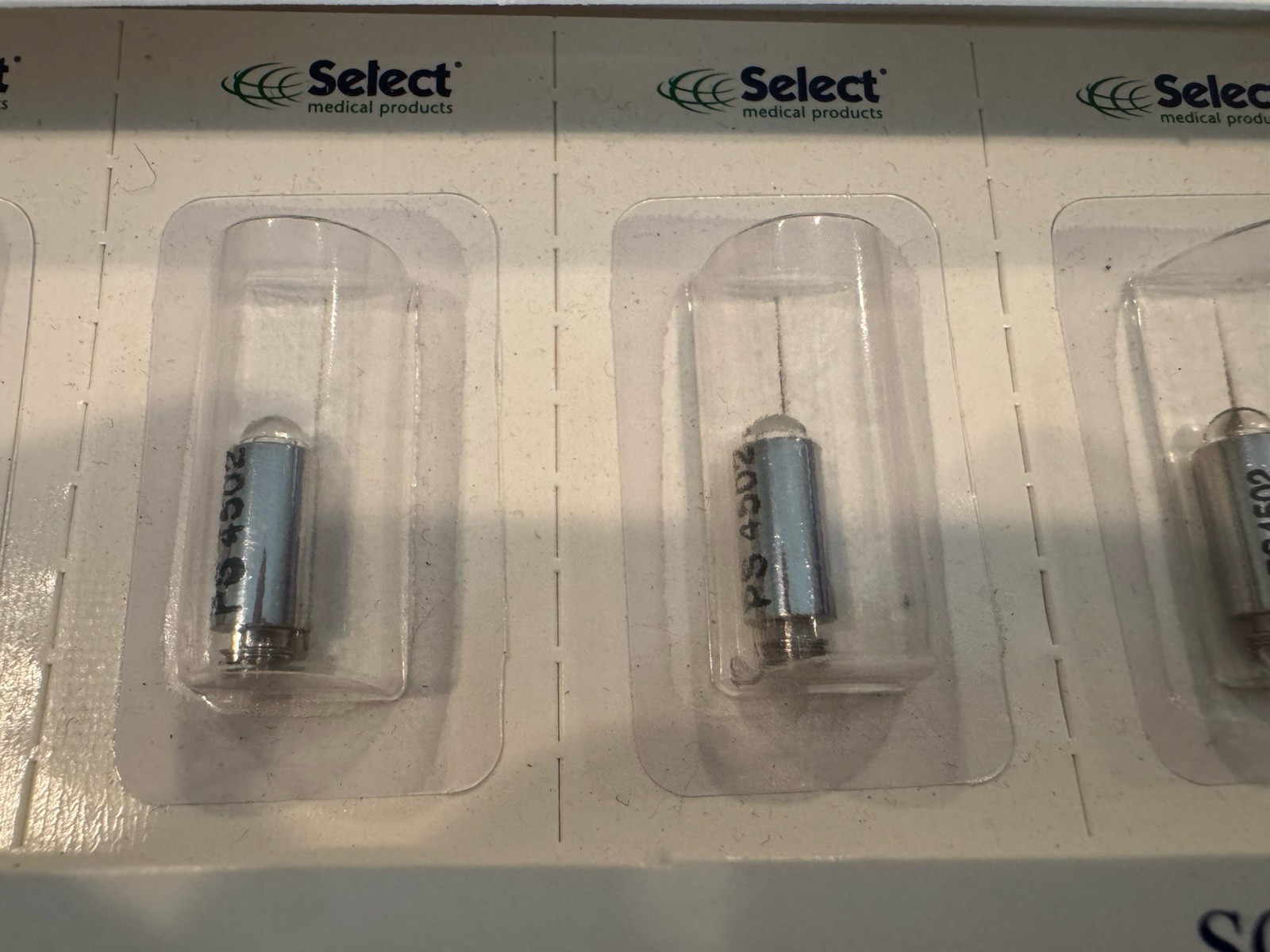 Select Medical-Medical Use Otoscope Replacement Bulb 4502 6 per Box 3.5 Volts