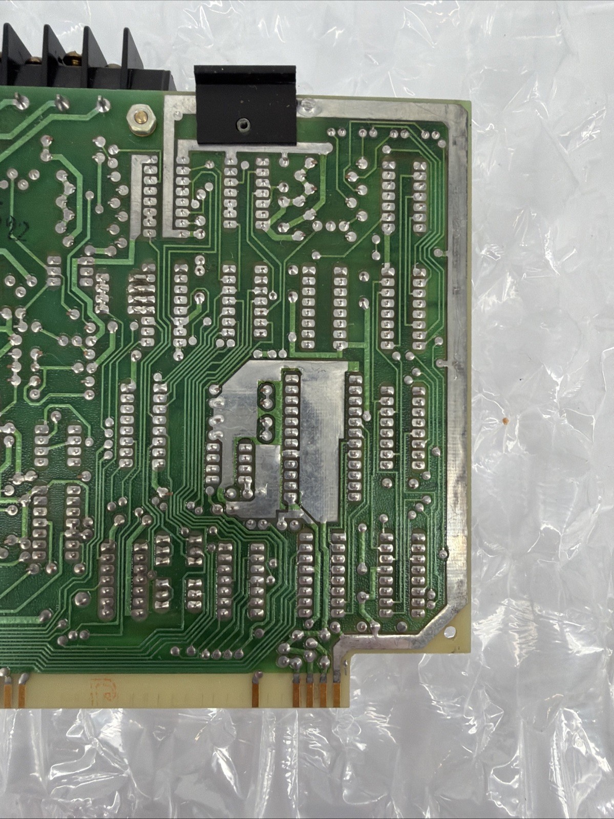 Barber Colman A-11844-2-1-02 Temperature Control Input/Output Module, MACO IV