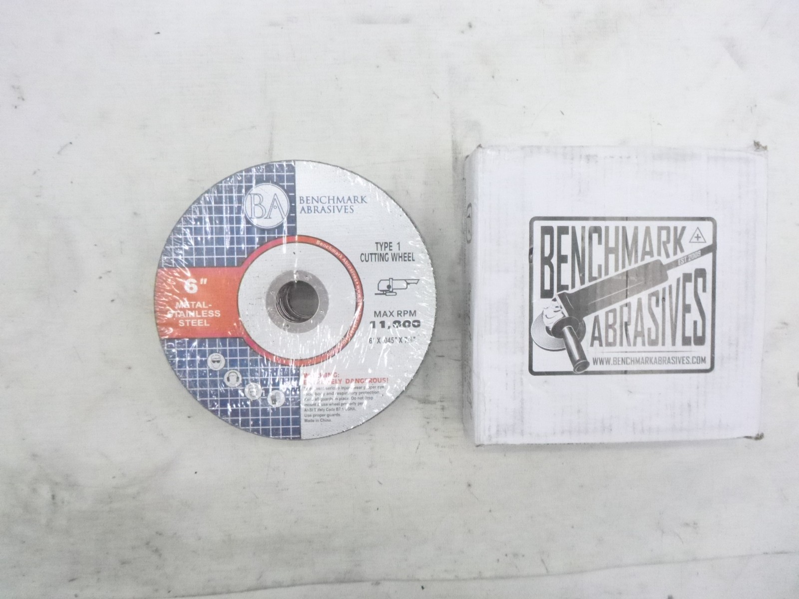 25 Pack Benchmark Abrasives T1 Premium Thin Cut-Off Wheel 6″ x .045 x 7/8″