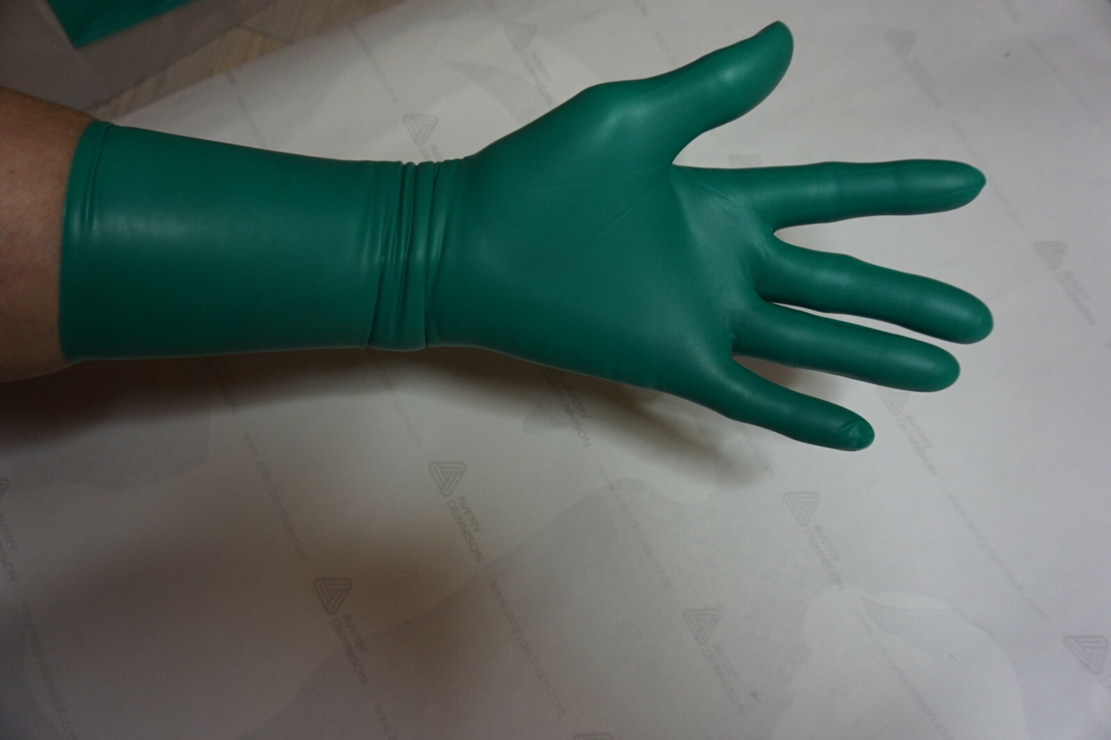 Ansell TouchNTuff neoprene Gloves  Size 7 1/2  sterile chemical resistant
