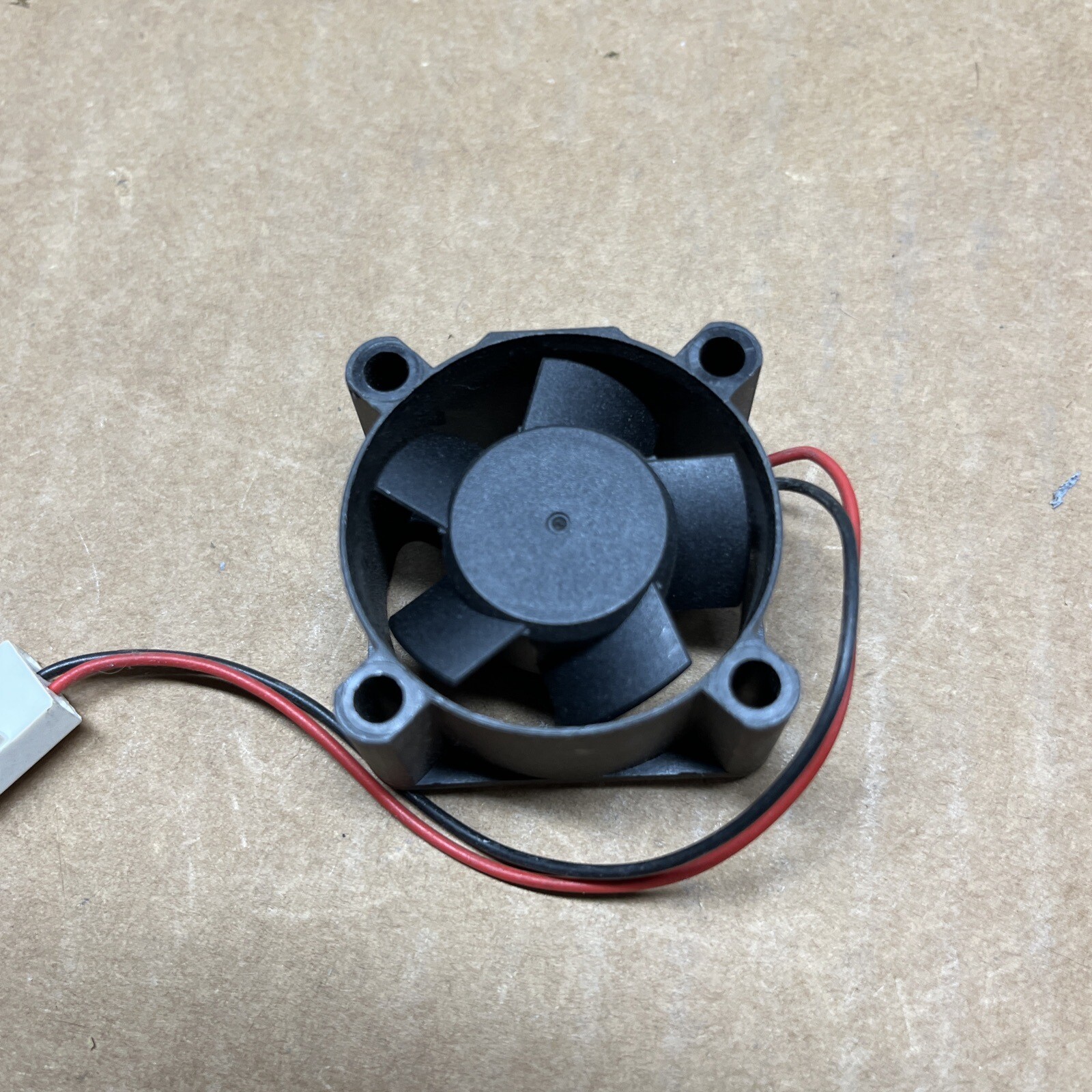 SUNON KD1204PKS2 FAN 40X40X20mm 12VDC 0.9W “US SELLER” “FREE US SHIPPING”