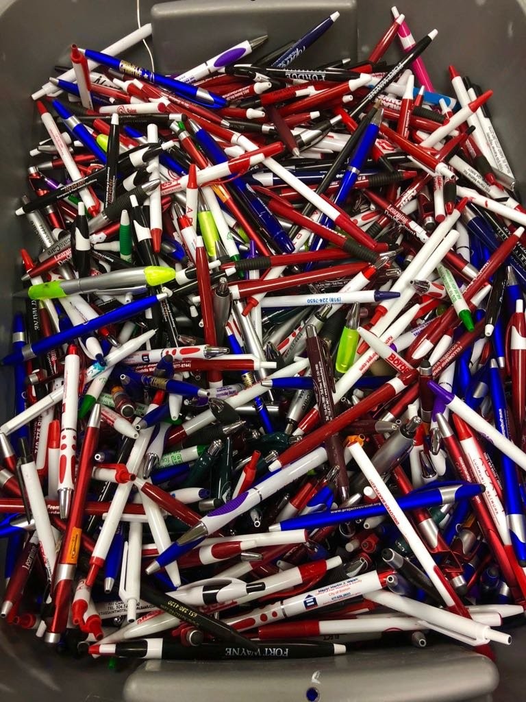 Wholesale Lot Misprint Plastic Pens (100 pack)
