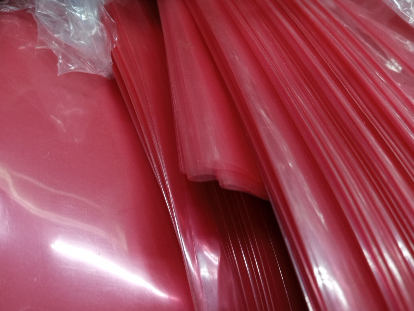 30 x 36″ Pink Anti-Static Flat Open Top Poly Bags 4 Mil Plastic Baggies 75 Pack