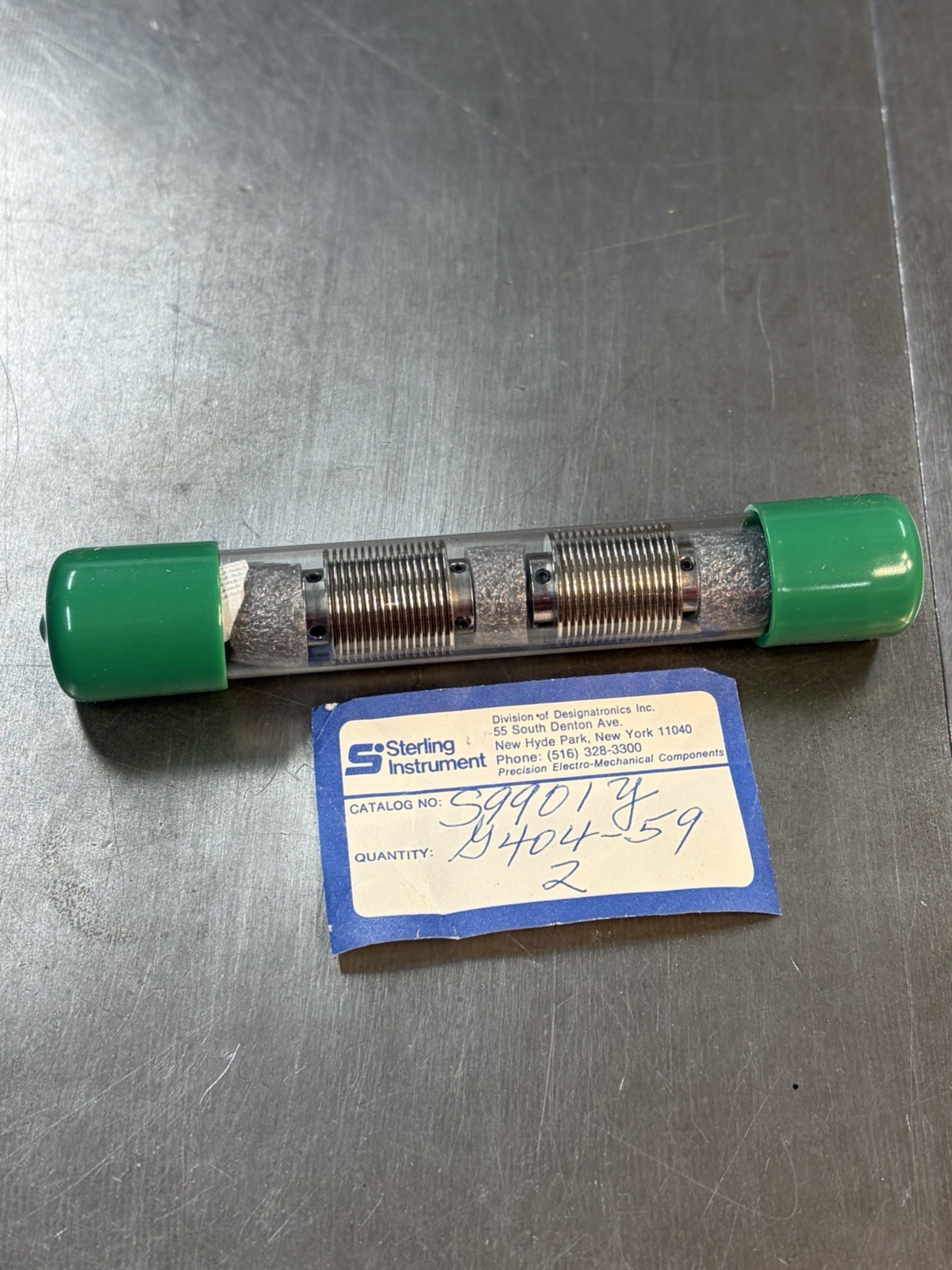 QTY 1 STERLING INSTRUMENT STAINLESS BELLOWS COUPLING BOTH ENDS 1/4” BORE