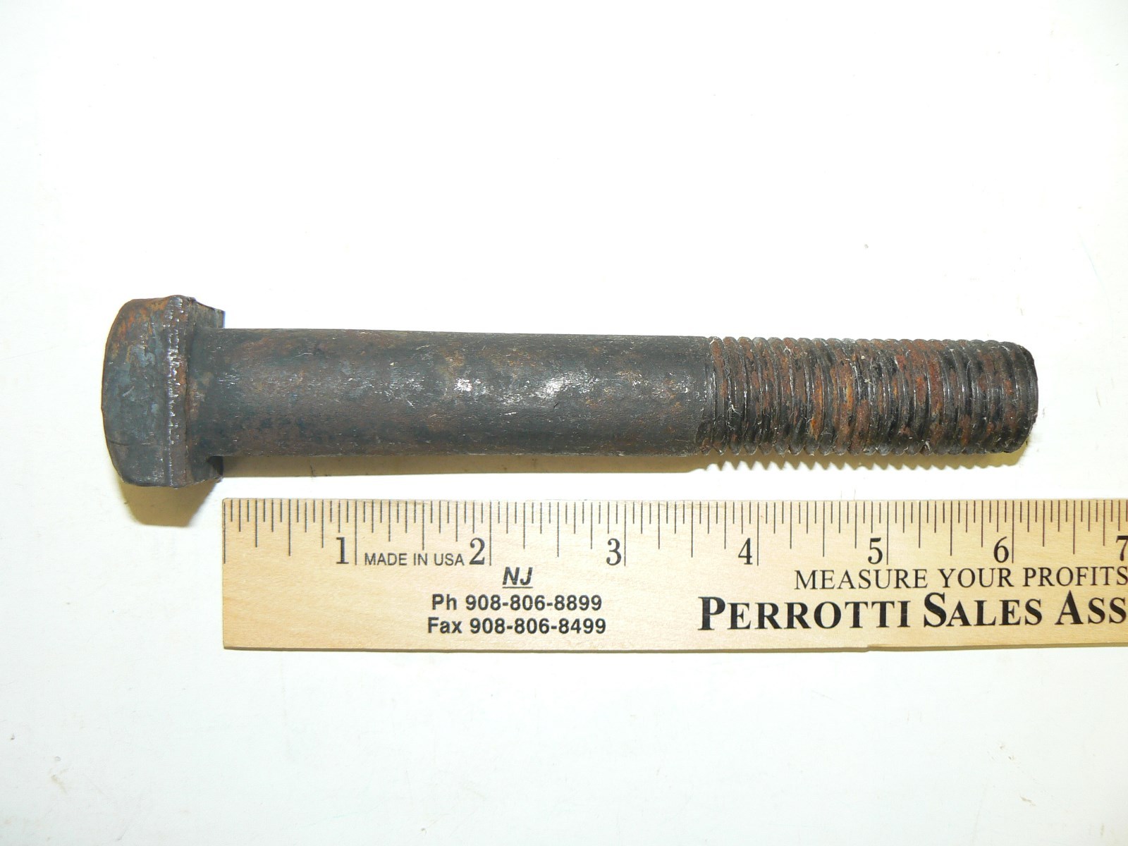 7/8″-9 x 6″ Square Head Machine Bolts – Plain Steel Finish – Lot of 5 Pcs.