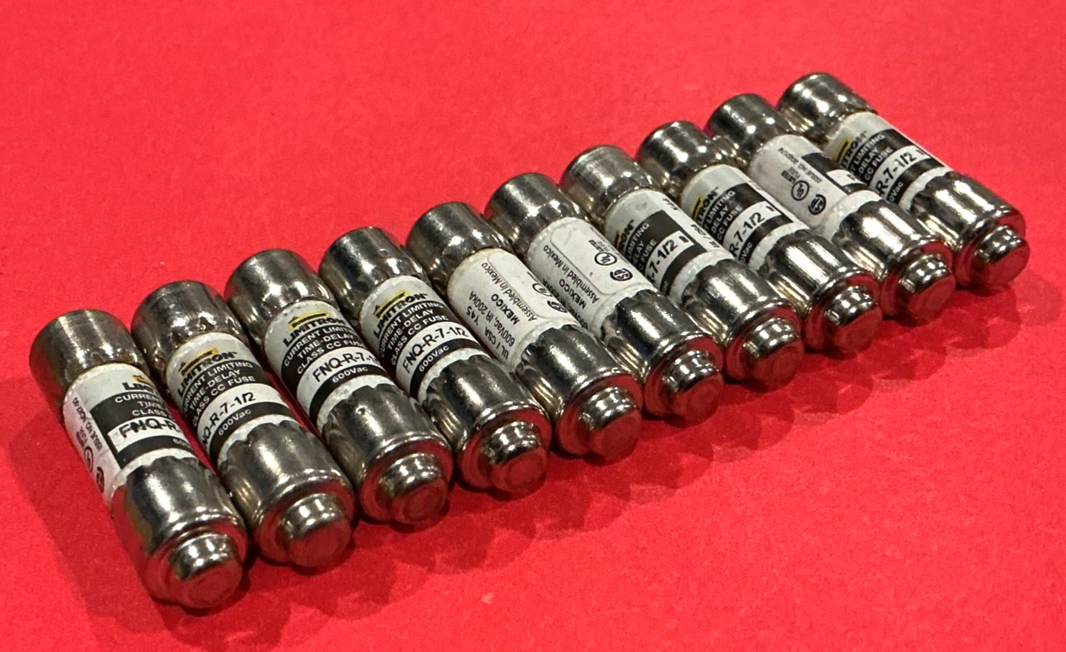 LOT OF 10 ~ Bussmann FNQ-R-7 1/2 FNQR7 1/2 600Vac Fuses Limitron TIME DELAY Fuse