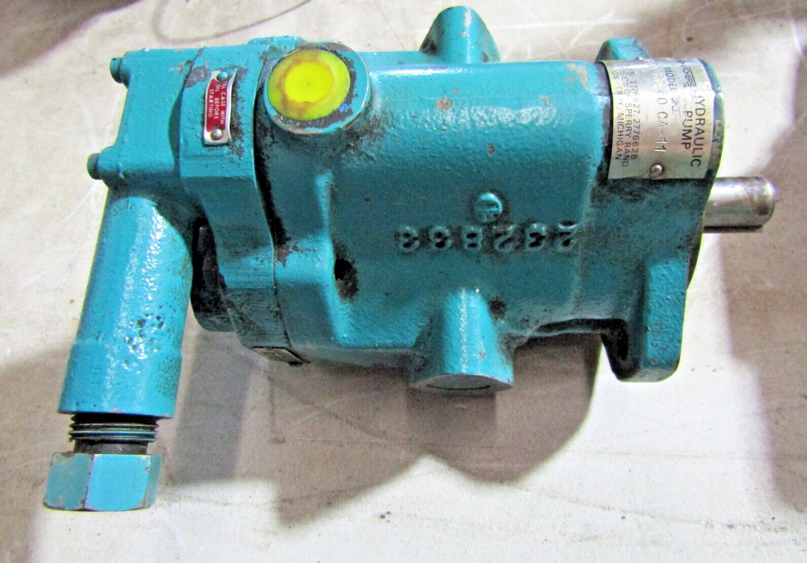 🔥 NEW SPERRY VICKERS HYDRAULIC PISTON PUMP PVB6A-RS-20-CA-11 SHAFT 1-1/4 X 3/4″
