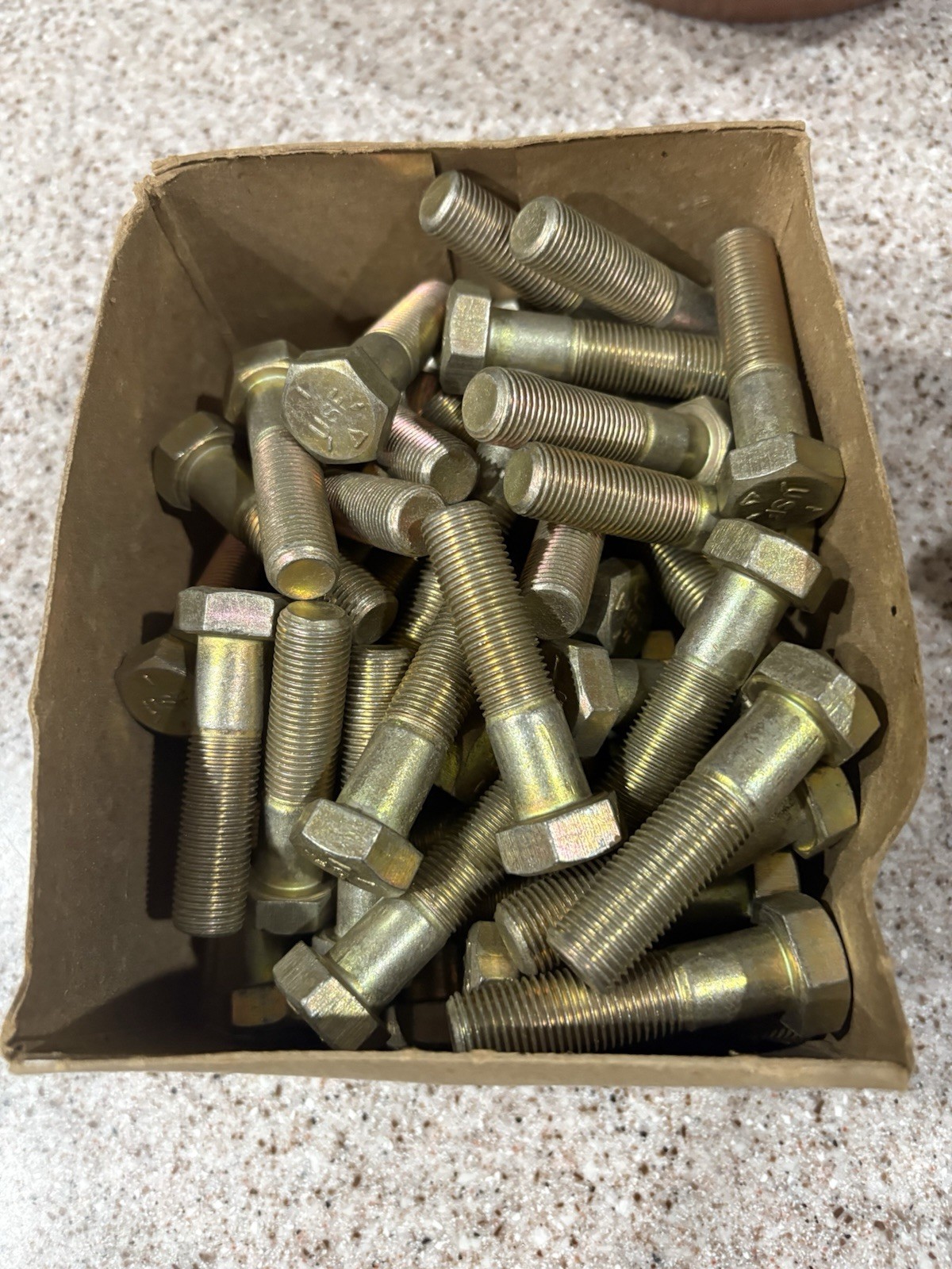 Box of 51 1/2-20 X 2 Hex Head Cap Screws Detroit Bolt & Nut Co