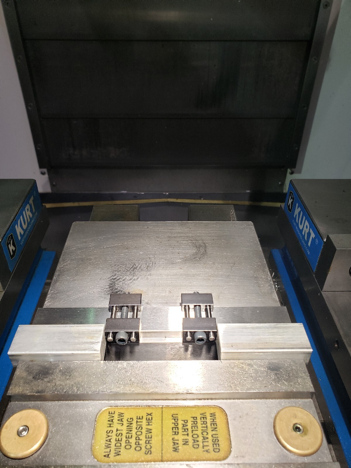 Vise jaw work stop locator for milling vises. Fits jaw 3/8″-1″ Made in USA