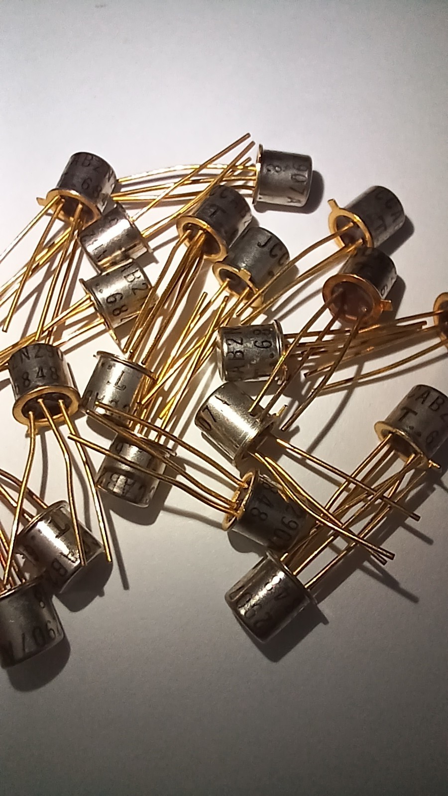 Vintage Transitron JCCAB 2N2907A PNP silicon transistors/Lot of 20/NOS/TO-18