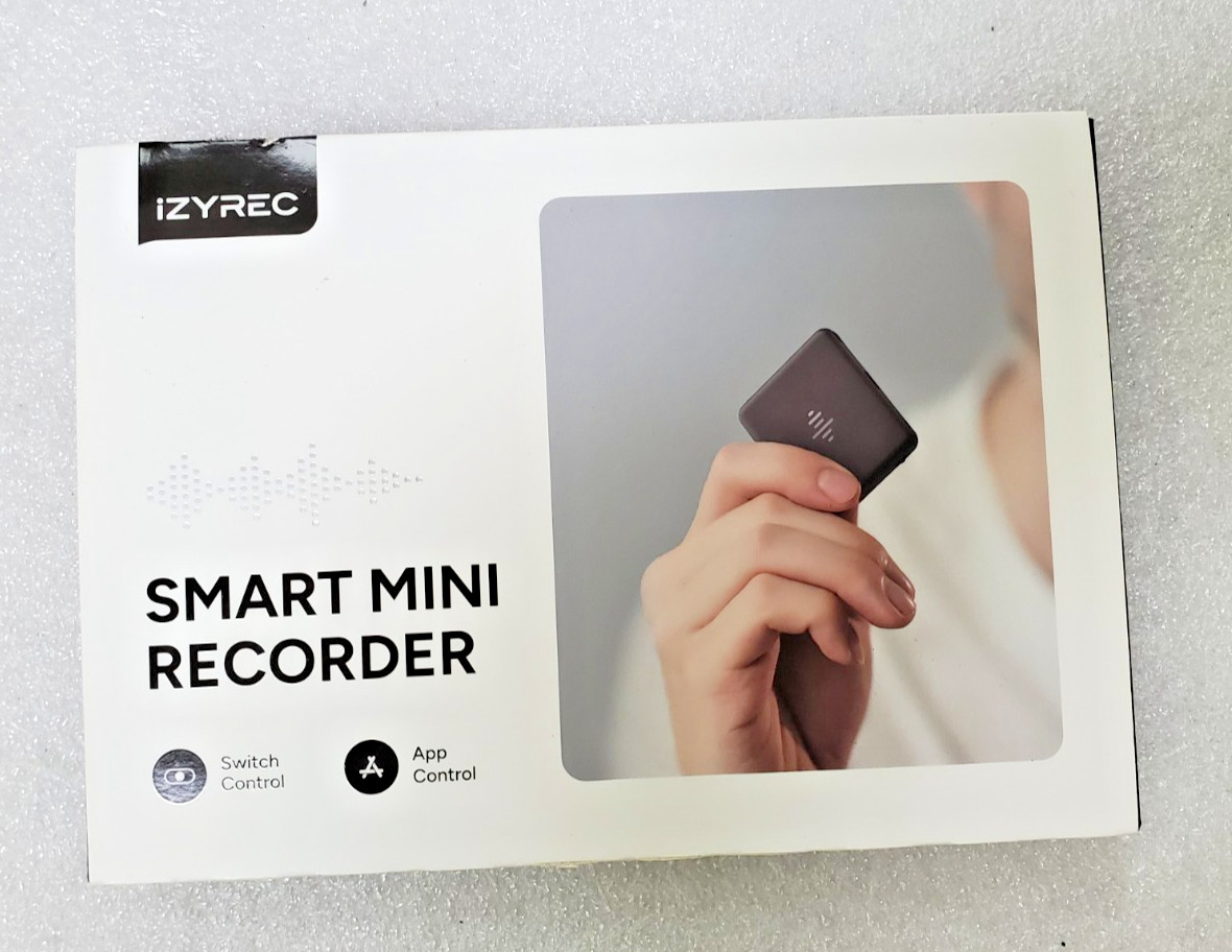iZYREC Smart Mini Model NO: MR-001 Recorder BRAND NEW SEALED .