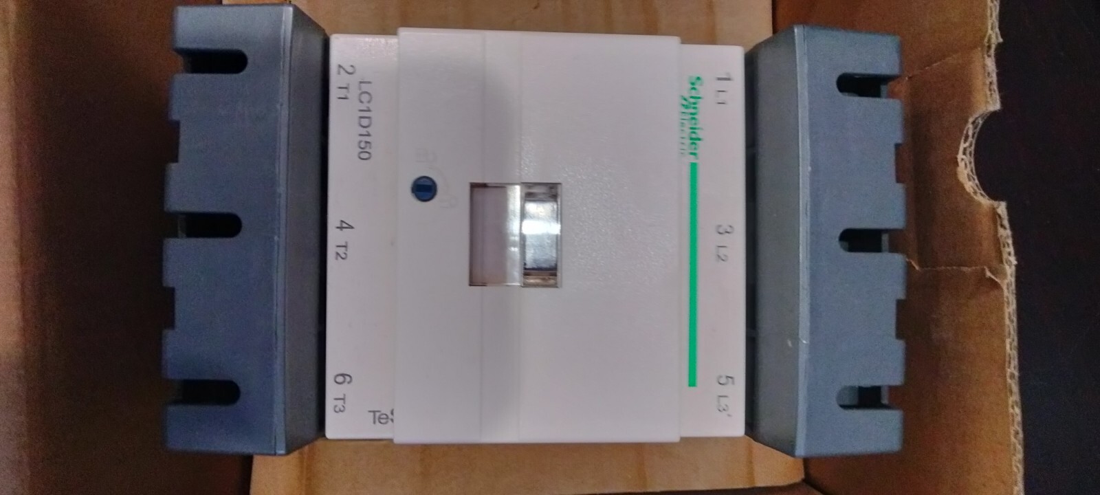 Schneider Electric LC1F150 Contactor Resistive Load 150 A, 80 kW, TeSys F Series