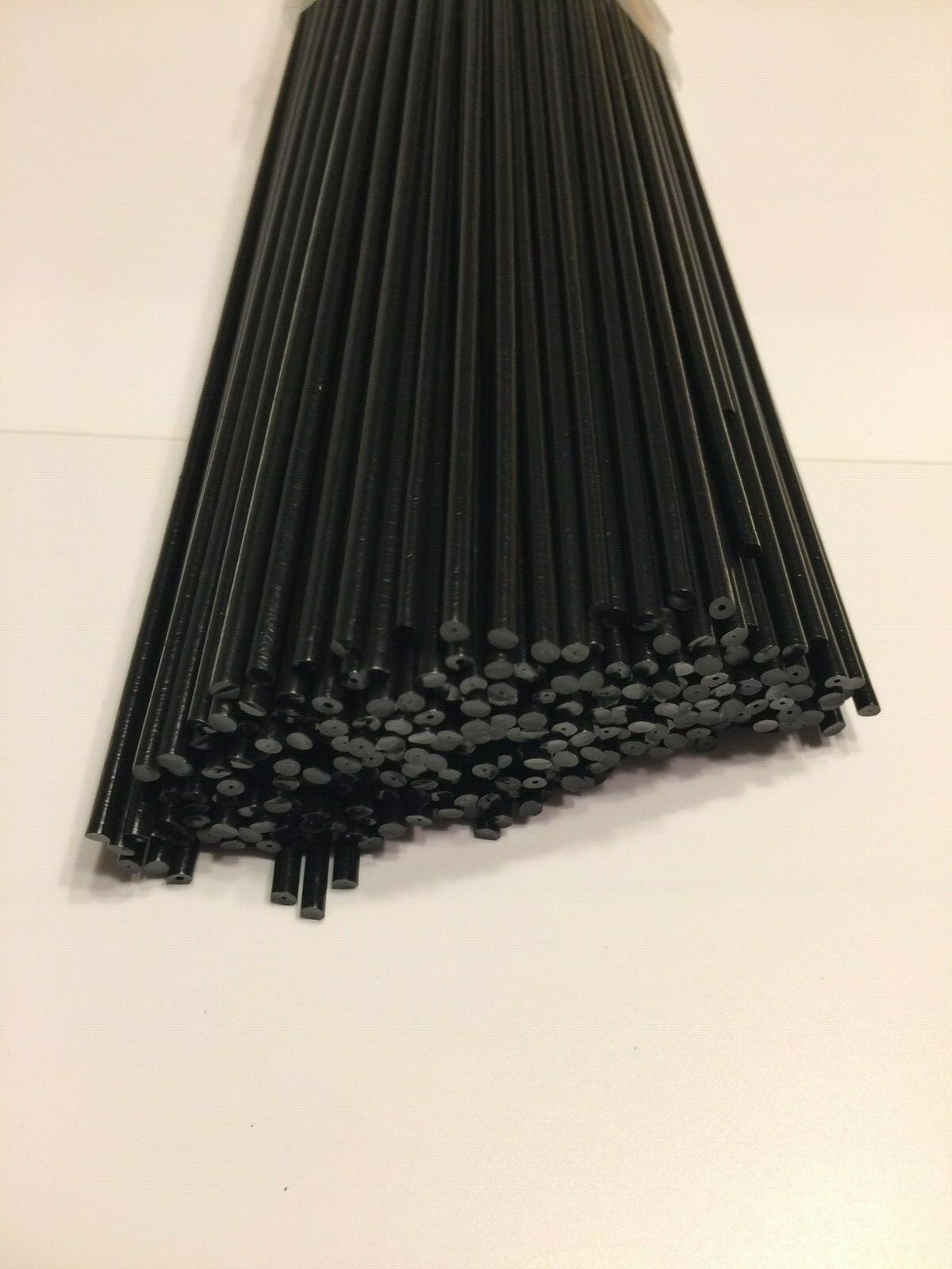 PE Polyethylene Plastic Welding Rods 20pk (12in x 4mm 5/32″ BLK) Gas Tank Repair