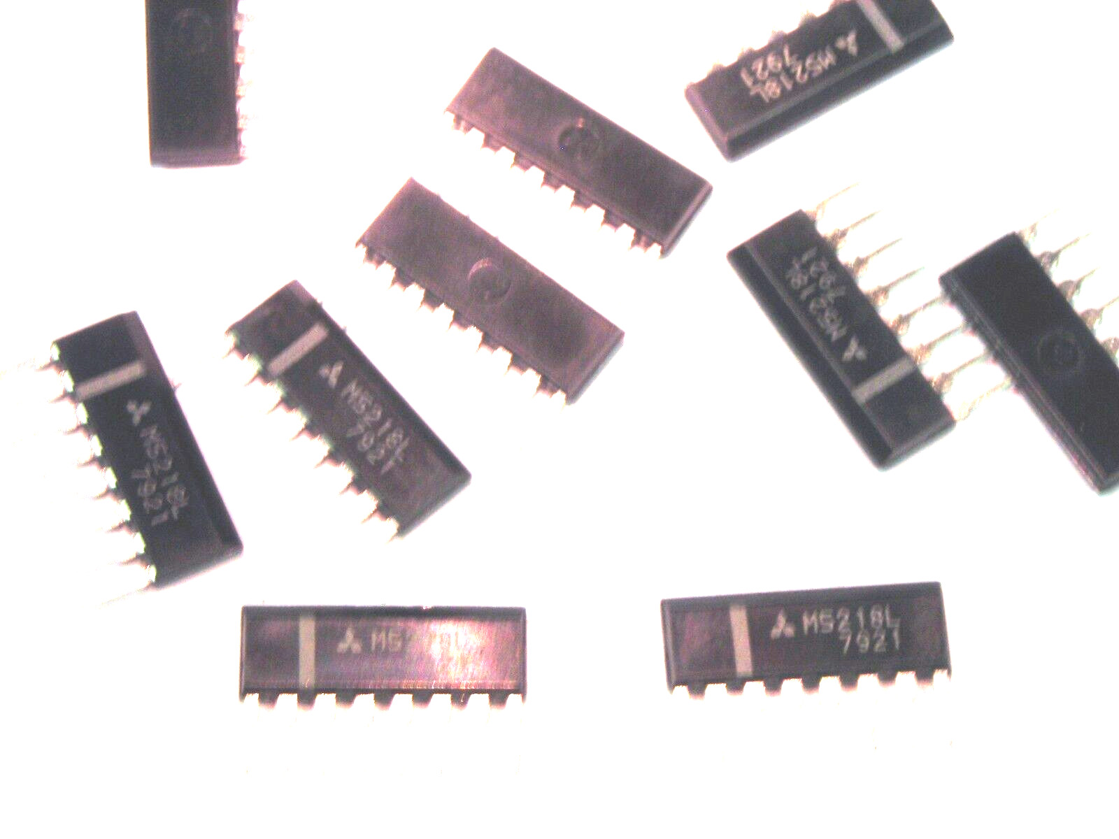 M5218L “Original” Mitsubishi Integrated Circuit 2 pcs